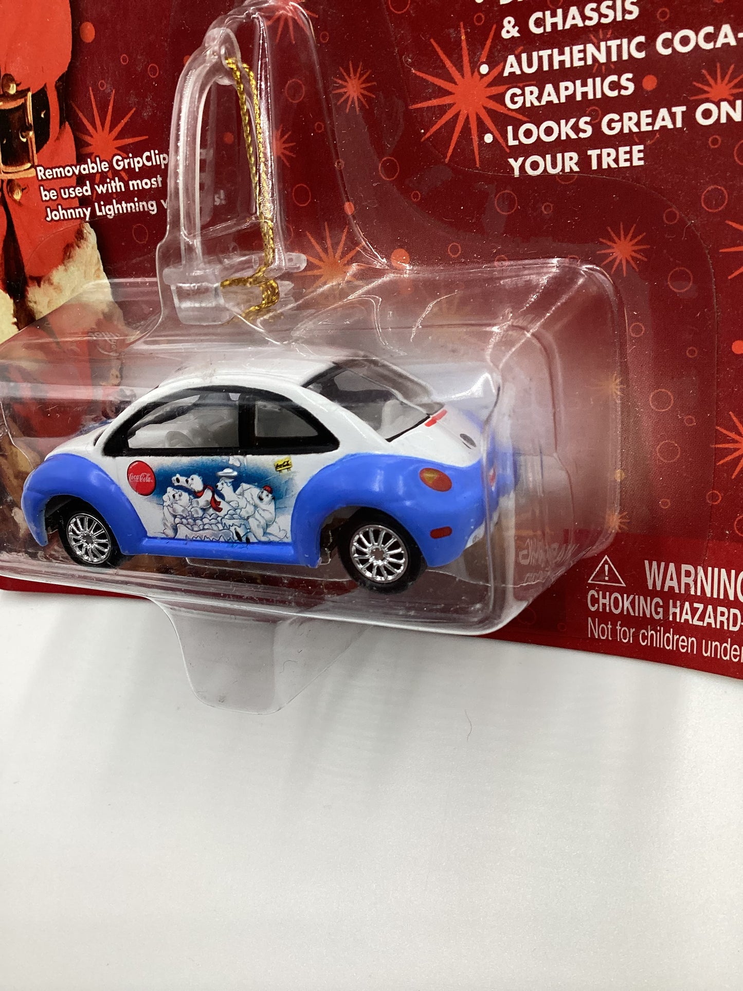 Johnny Lightning Coca Cola Holiday Ornaments 2000 Volkswagen New Beetle 228A