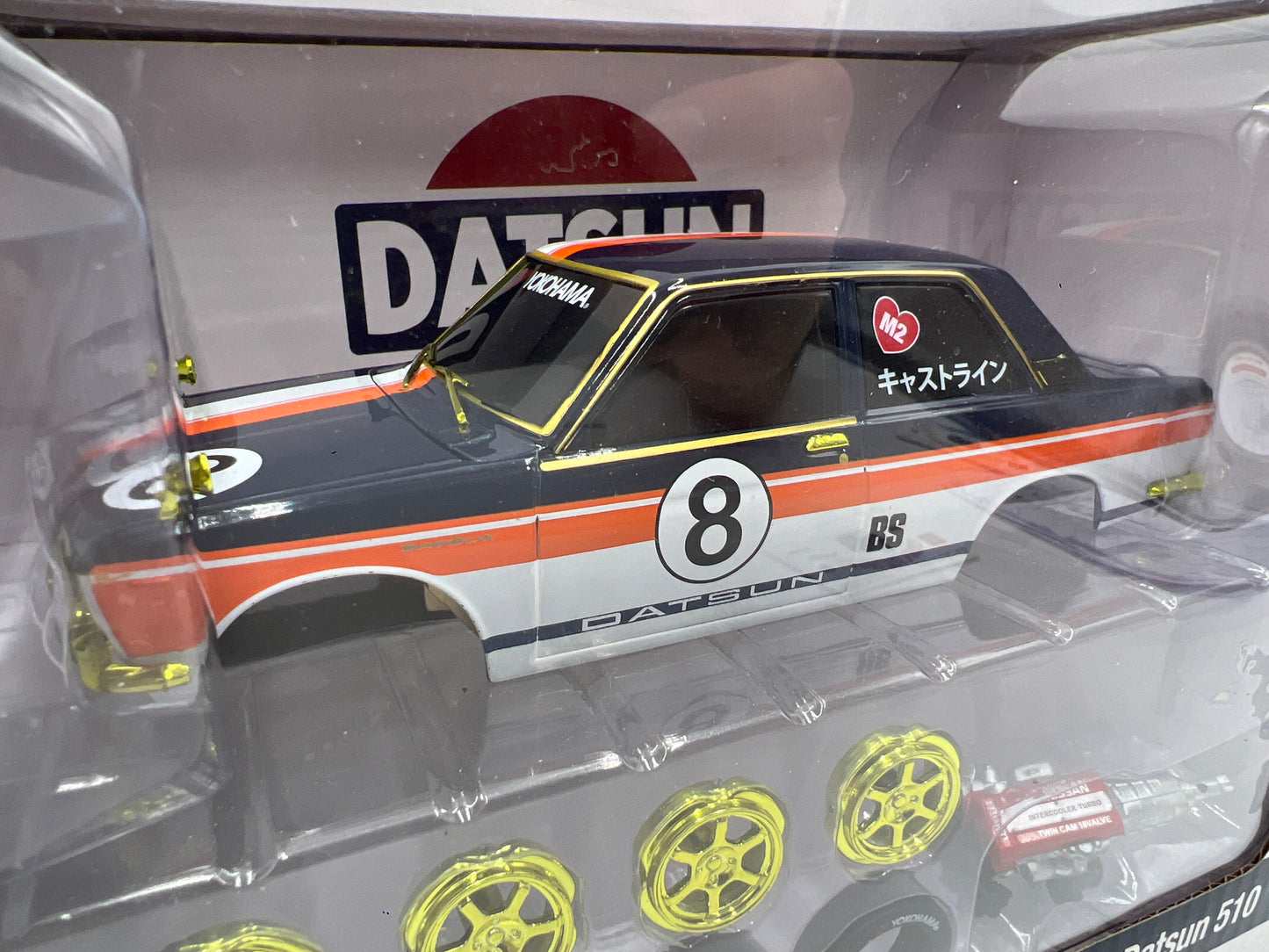 M2 Machines 1:24 Model-Kit CHASE 1/500 1970 Datsun 510