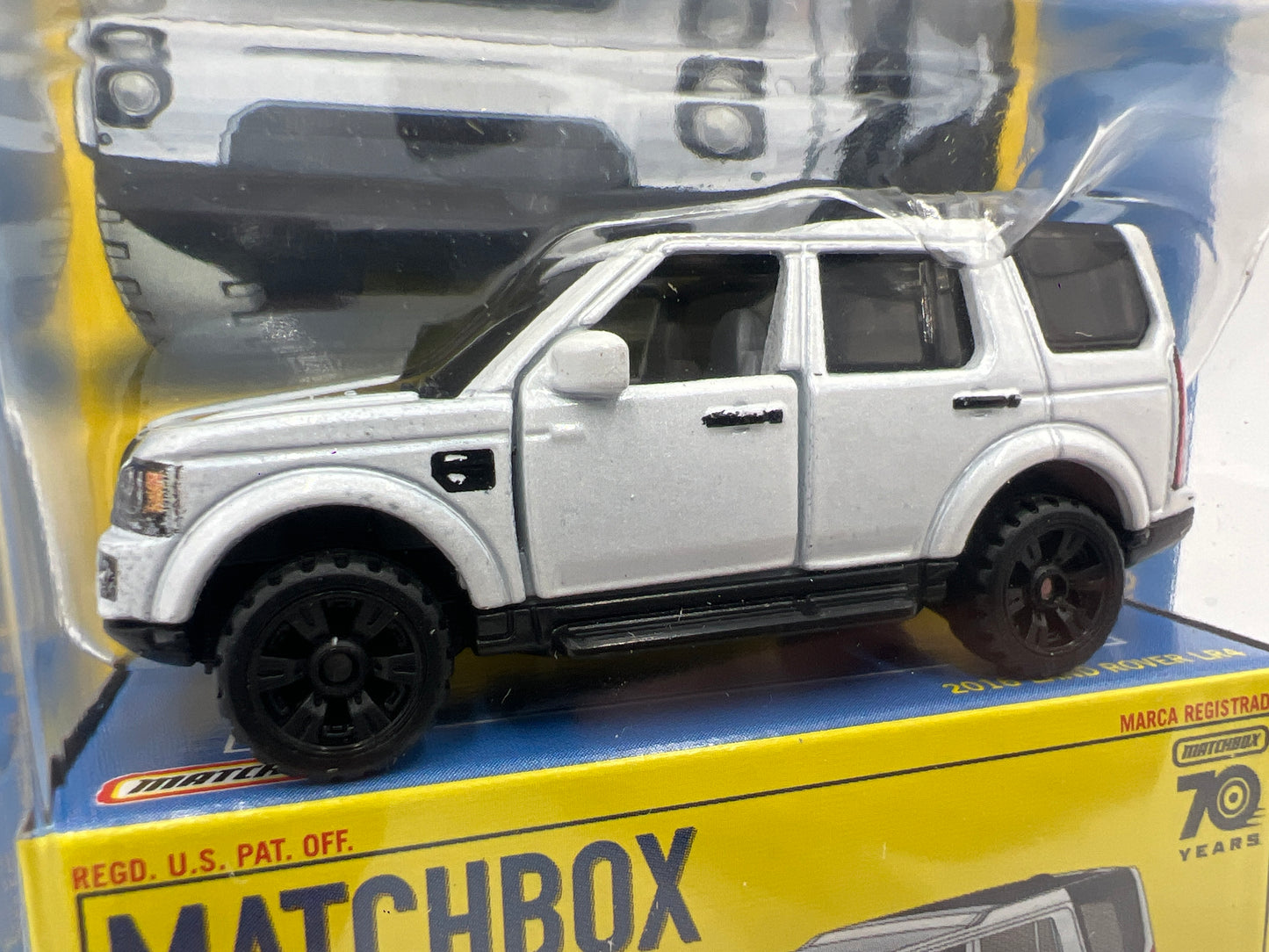 Matchbox Collectors #1 Land Rover LR4 White 169A