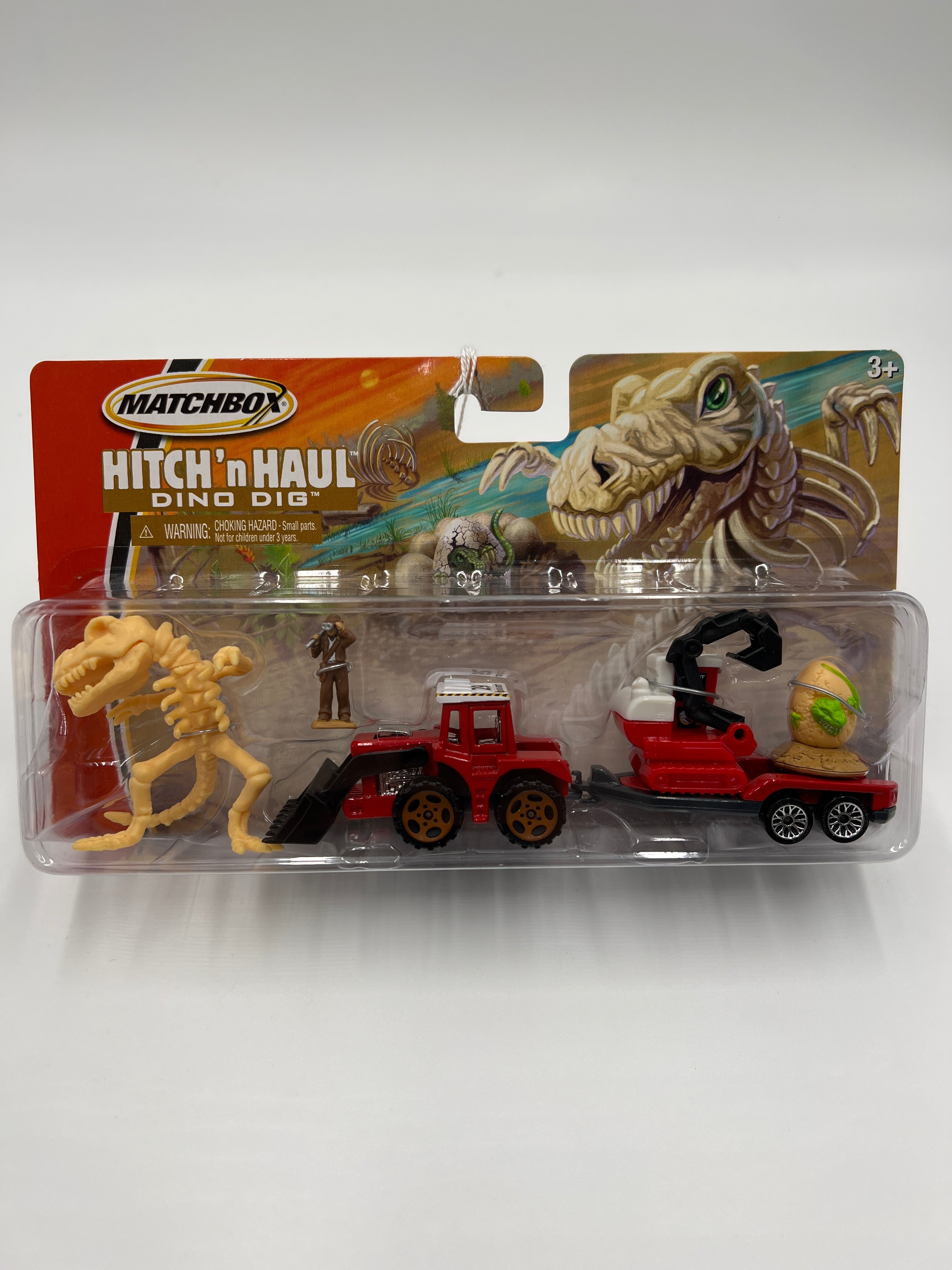 Matchbox Hitch N Haul Dino Dig Troop Carrier & Excavator 168B
