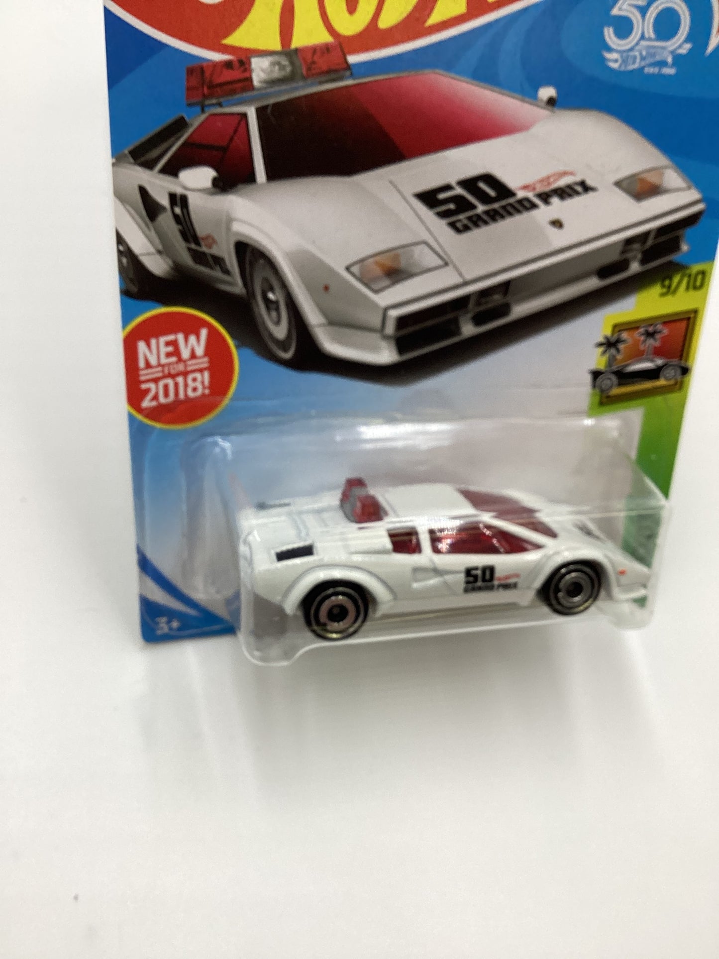 2018 Hot Wheels #316 Lamborghini Countach Pace Car White 102C