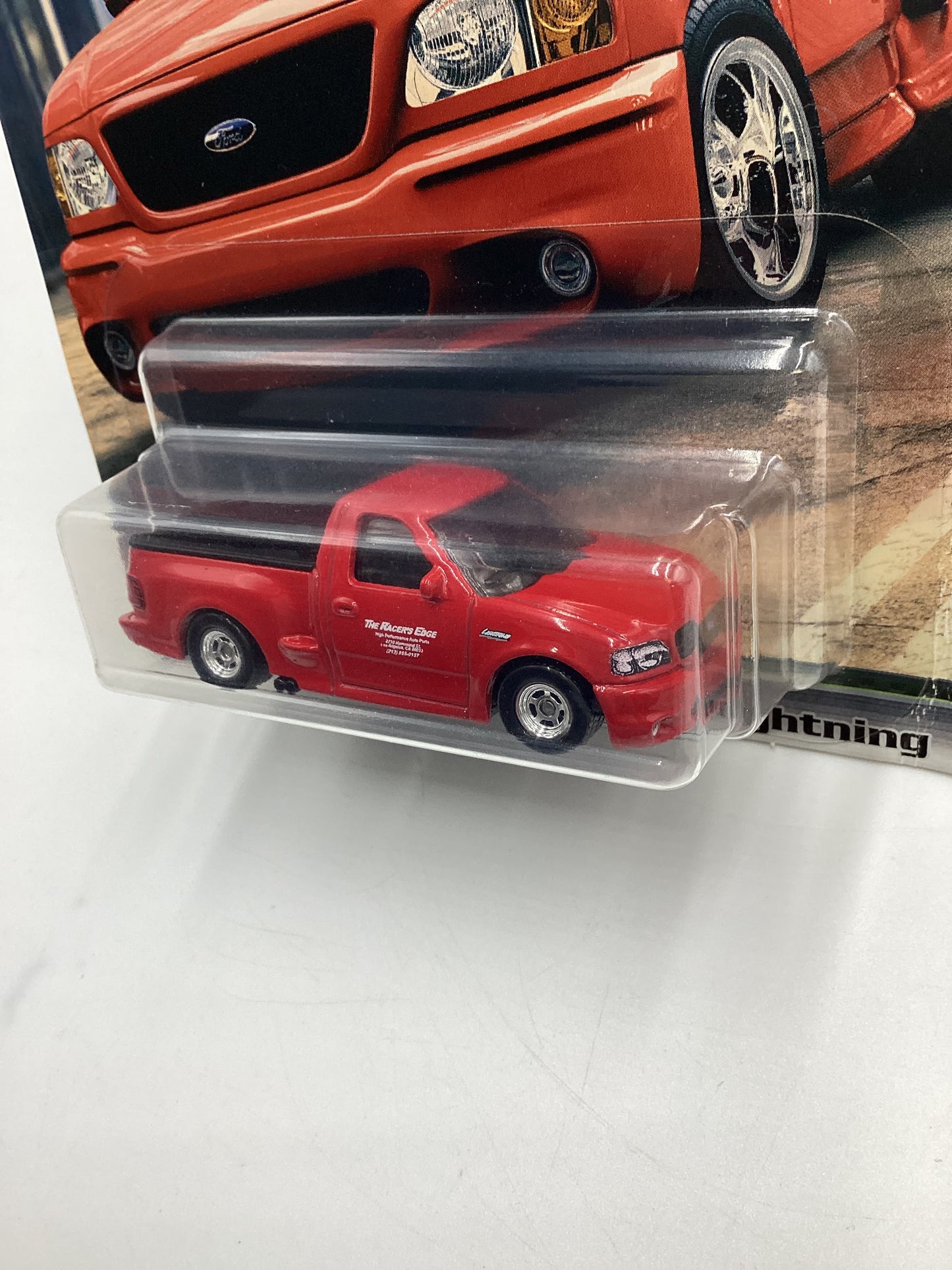 Hot Wheels Fast and Furious Motor City Muscle Ford F-150 SVT Lightning Red Creased Corner 246B