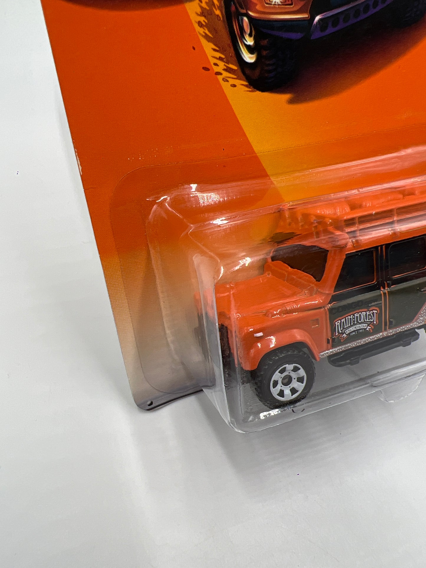 Matchbox Jungle Explorers #100 Land Rover Defender 110 Orange Card Has Crease 216O