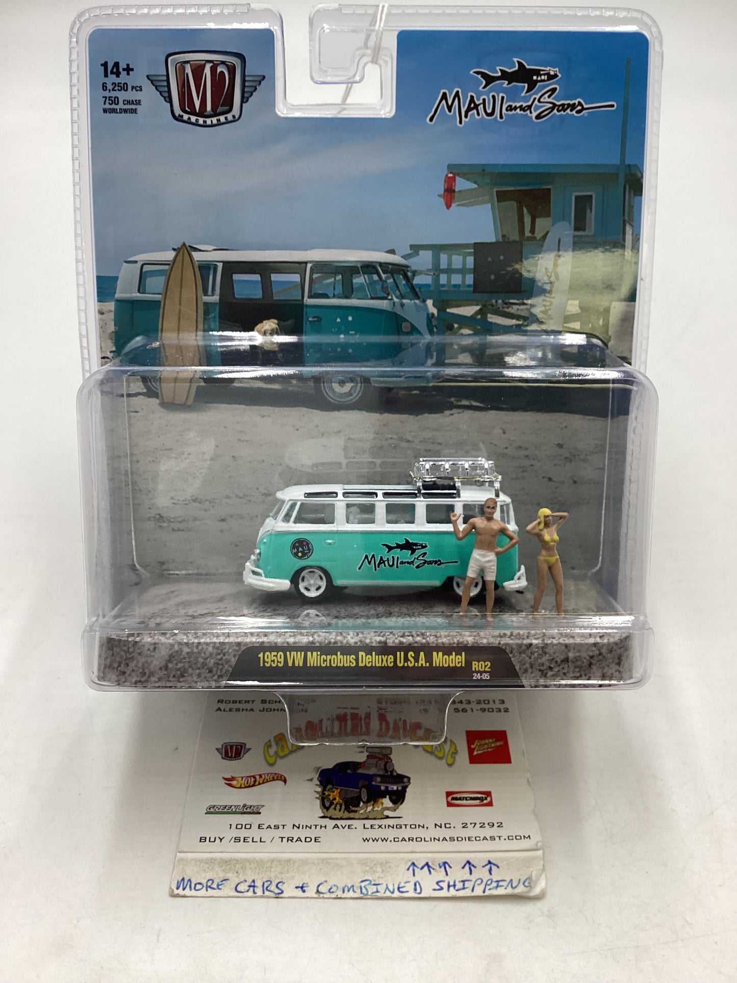 2024 M2 Machines Diorama R02 1959 VW Microbus Deluxe USA Model 197D