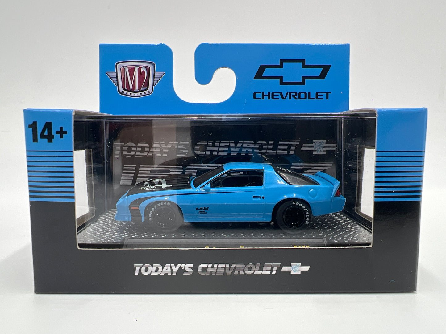 M2 Machines R106 1985 Chevrolet Camaro IROC-Z Blue