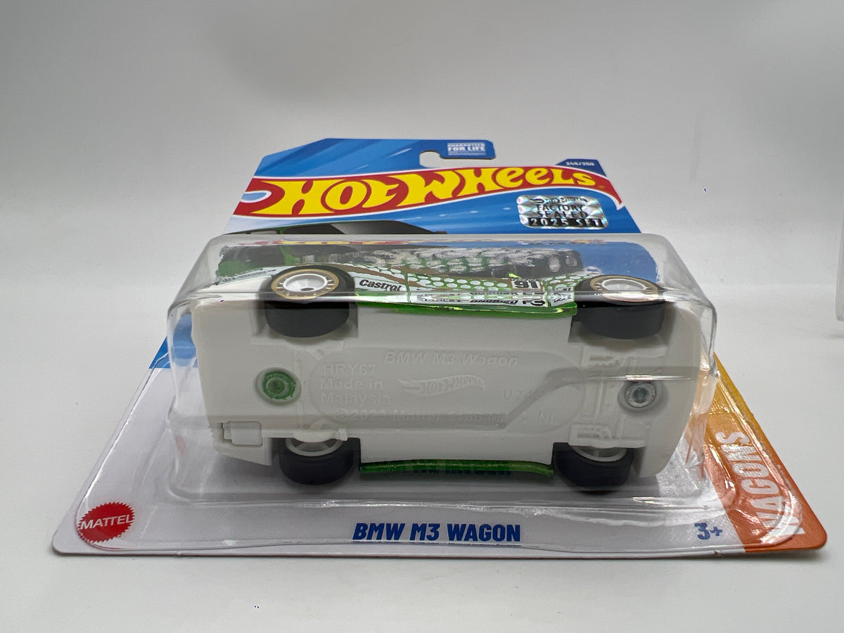 2025 Hot Wheels Factory Sealed Super Treasure Hunt & Mainline #245 BMW M3 Wagon Green W/Protector Cracked Blister