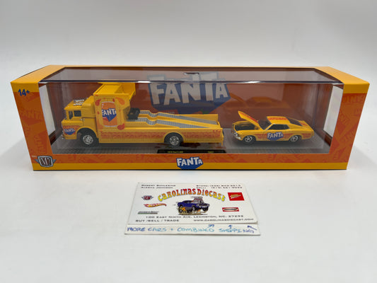 2025 M2 Machines Auto Haulers Fanta 1970 Ford C-950 & 1970 Ford Mustang Custom TW37