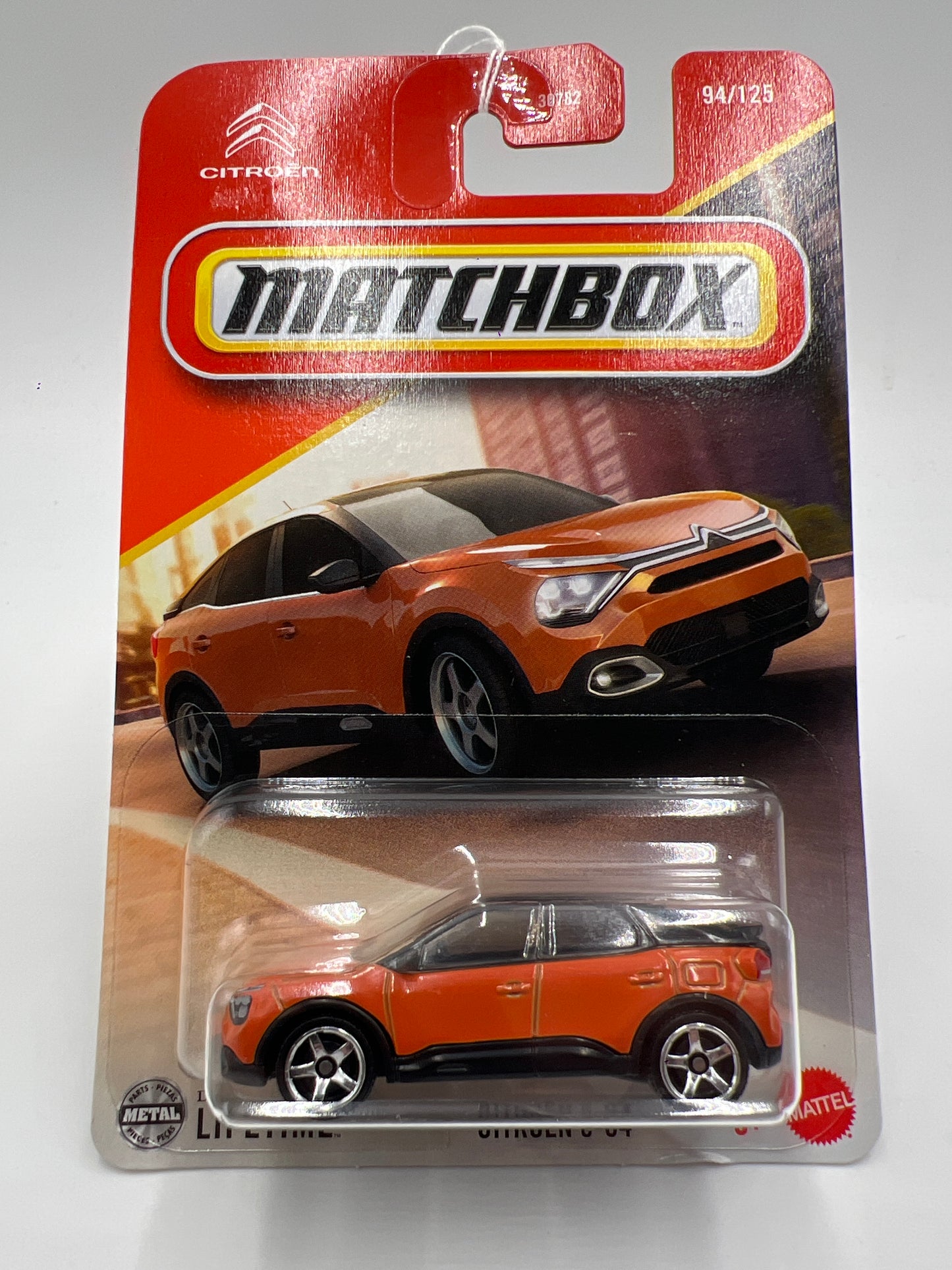 2025 Matchbox #94 Citroen e-C4 Orange 211D