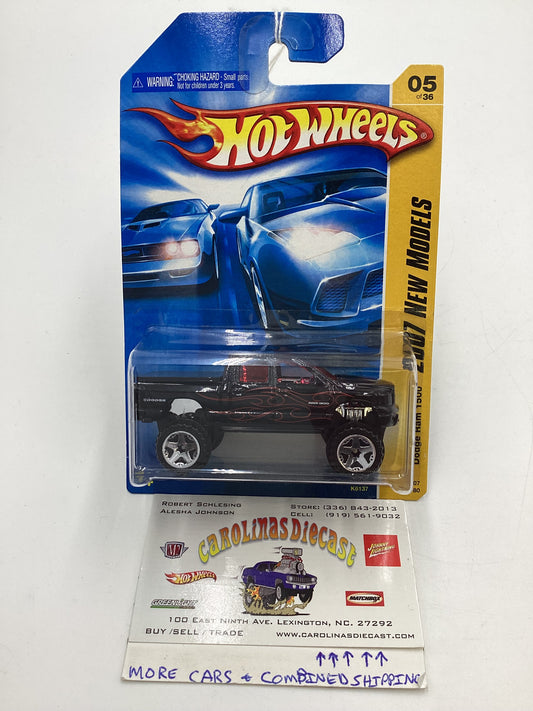 2007 Hot Wheels New Models #5 Dodge Ram 1500 Black 39B