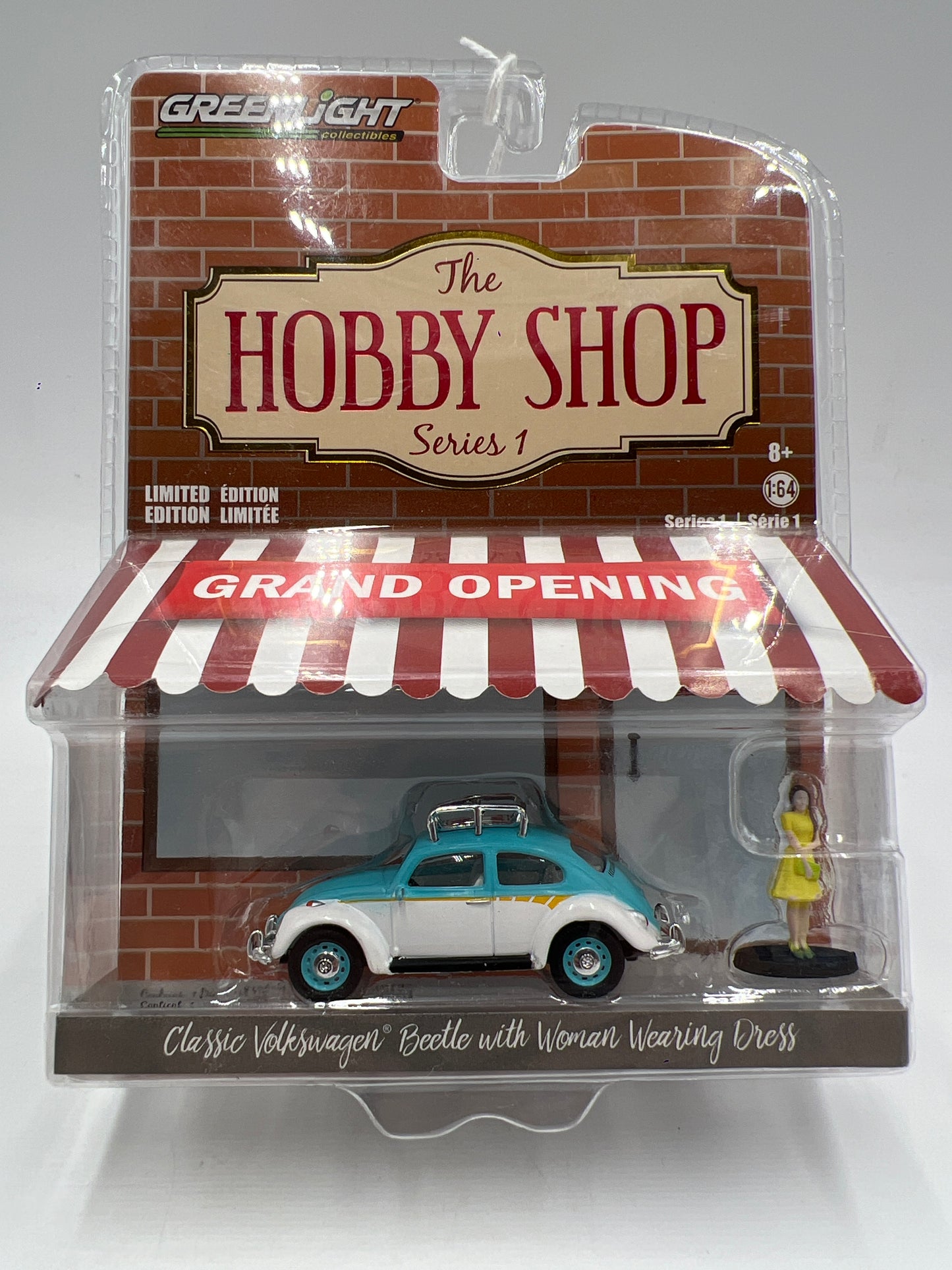 Greenlight The Hobby Shop Series 1 Classic Volkswagen Beetle With Woman Wearing Dress 182D