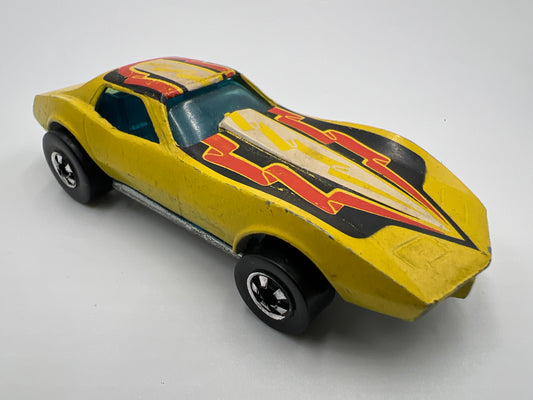 Hot Wheels 1/64 Blackwall Corvette Stingray Yellow Loose