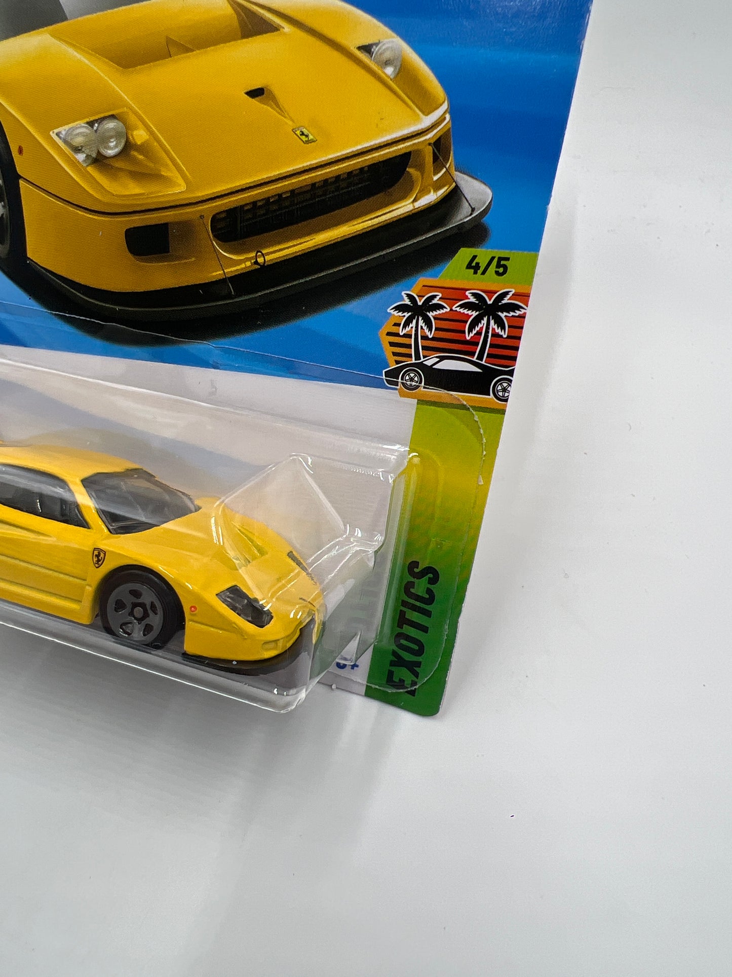 2025 Hot Wheels Q Case Exotics #198 Ferrari F40 Competizione Yellow SR