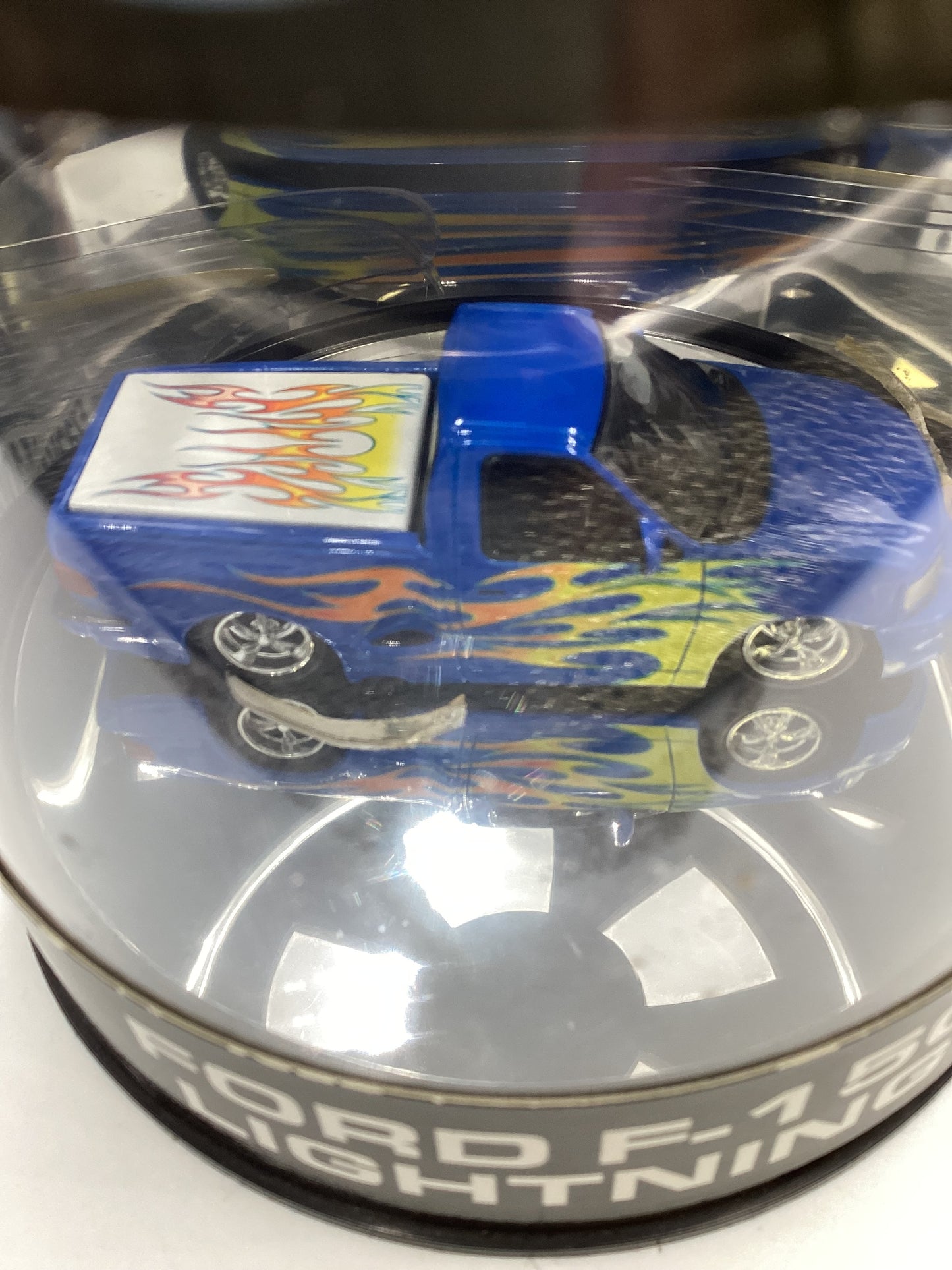 2003 Hot Wheels Oil Can Truck Series 1/15000 Ford F-150 Lightning Blue HTF Rubber Bands Not Stuck To Paint