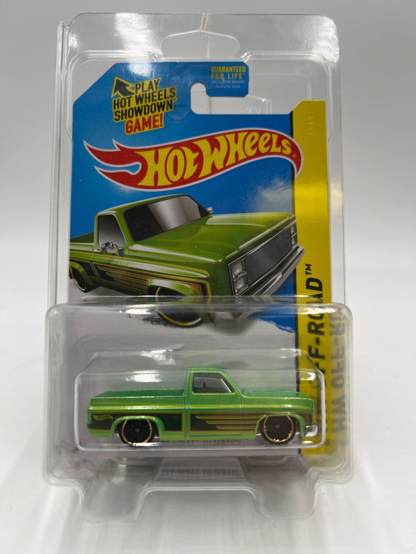 2014 Hot Wheels Off-Road #136 83 Chevy Silverado Green Kmart Exclusive W/Protector