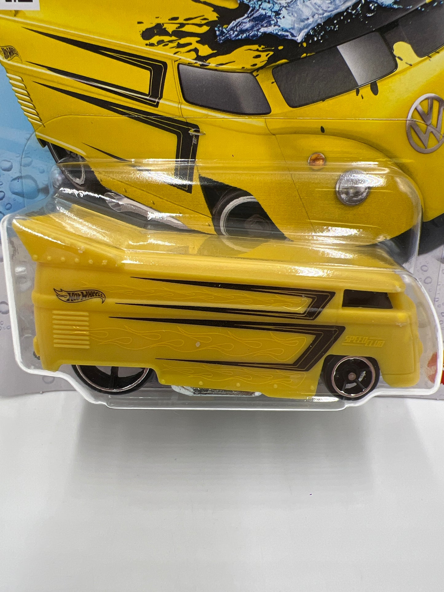 2025 Hot Wheels Color Shifters Volkswagen Drag Bus Yellow 116C