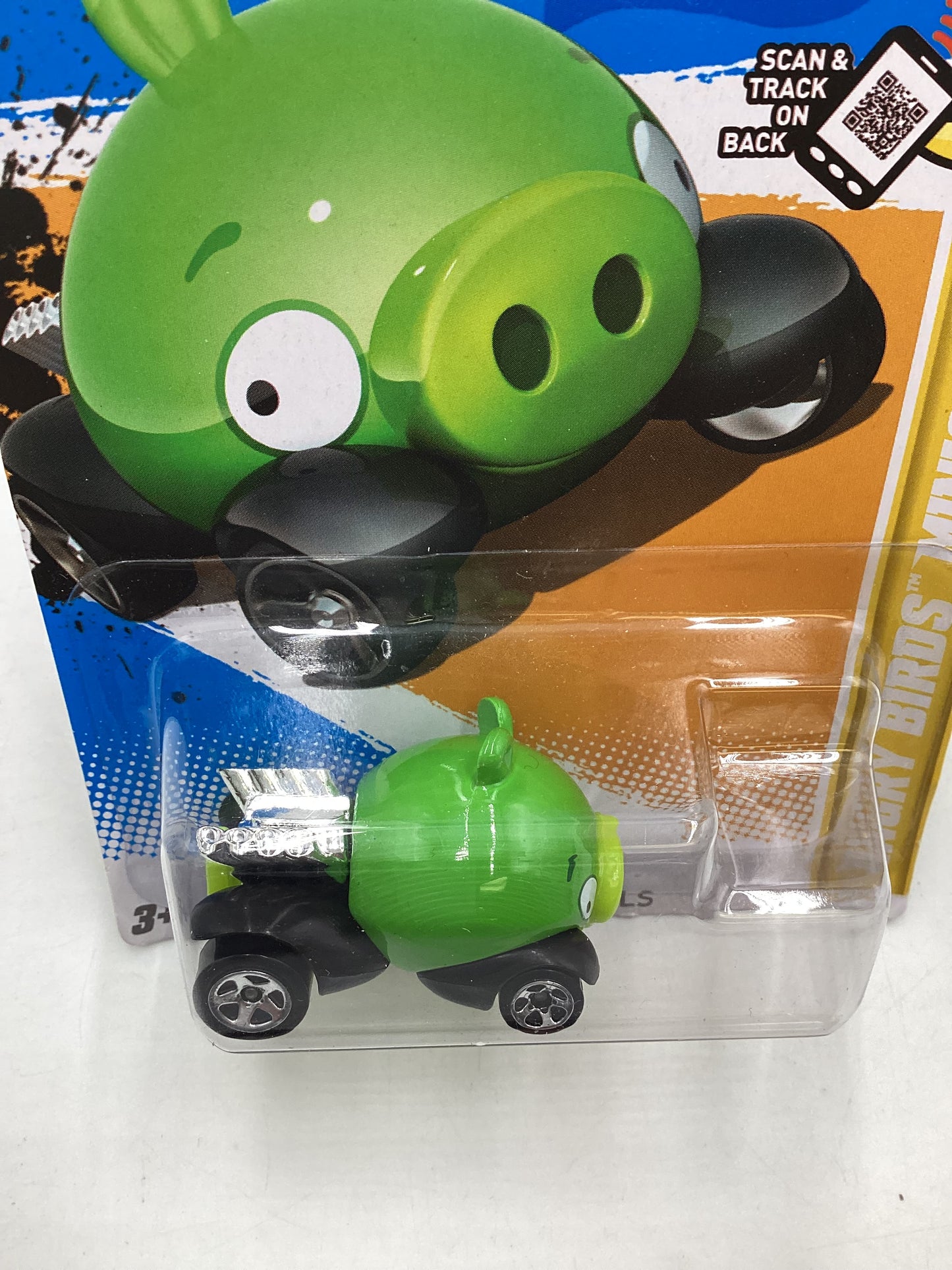 2012 Hot Wheels New Models #35 Angry Birds Minion Pig 121G