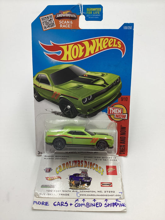 2016 Hot Wheels #109 15 Dodge Challenger SRT Green Kmart Exclusive 234E