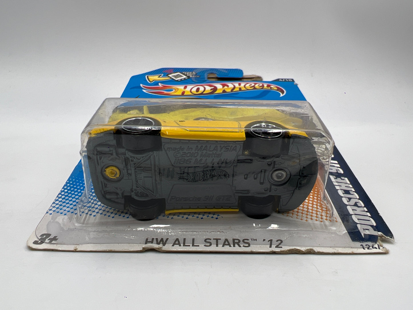 2012 Hot Wheels All Stars #124 Walmart Exclusive Porsche 911 GT2 Yellow W/Protector VHTF Bad Card