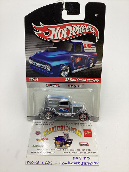 Hot Wheels Premium Delivery #22 B&M 32 Ford Sedan Delivery Silver 245N