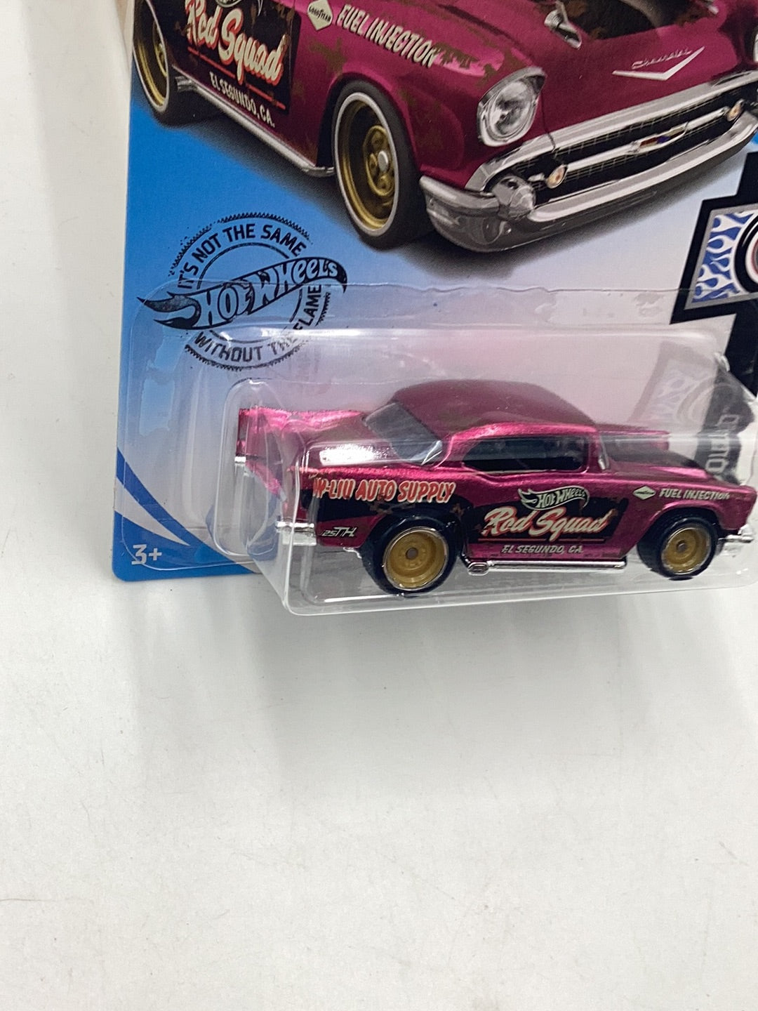 2020 hot wheels super treasure hunt 57 Chevy factory sealed sticker W/Protector