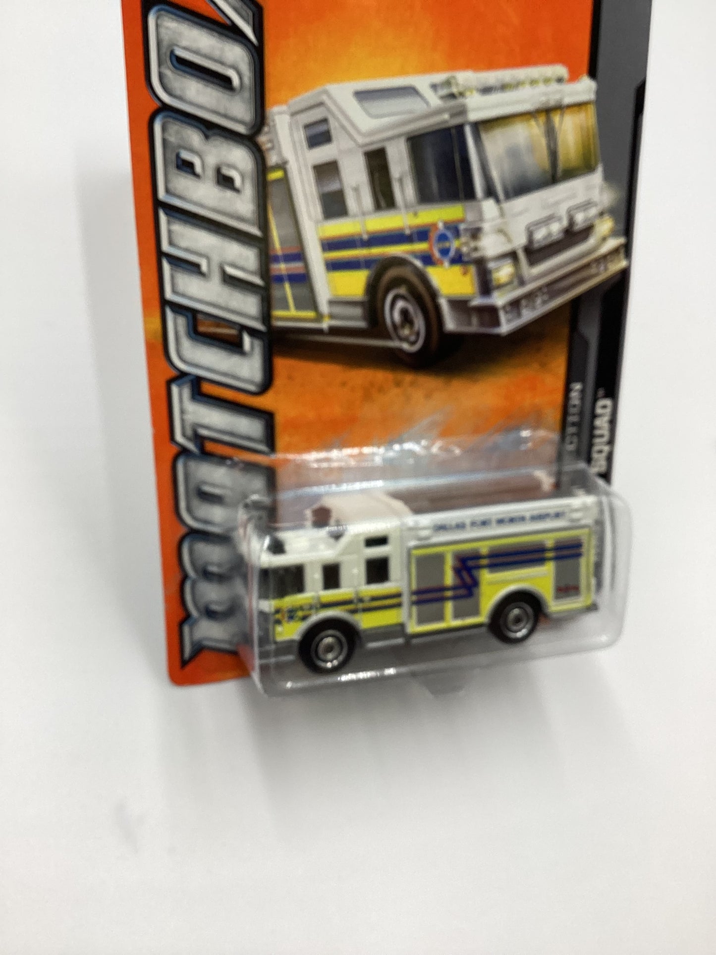 2011 Matchbox #51 Hazard Squad Dallas Forth Worth Airport 206A