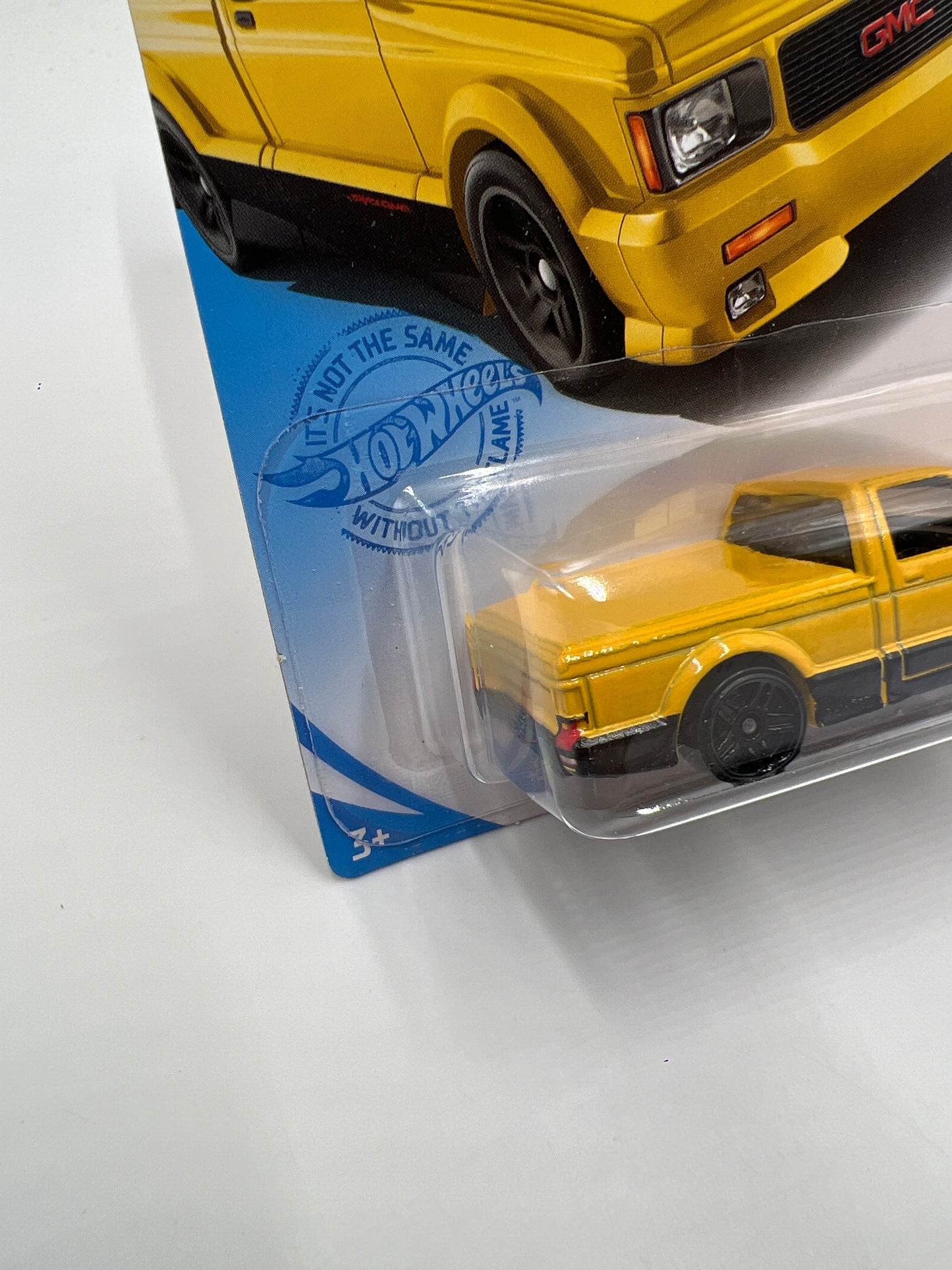 2021 Hot Wheels Kroger Exclusive #92 91 GMC Syclone Yellow W/Protector