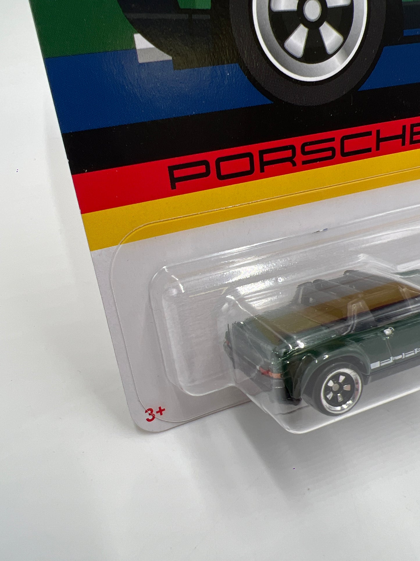 Hot Wheels Walmart Exclusive CHASE Porsche Series #6 Porsche 914-6 Green W/Protector