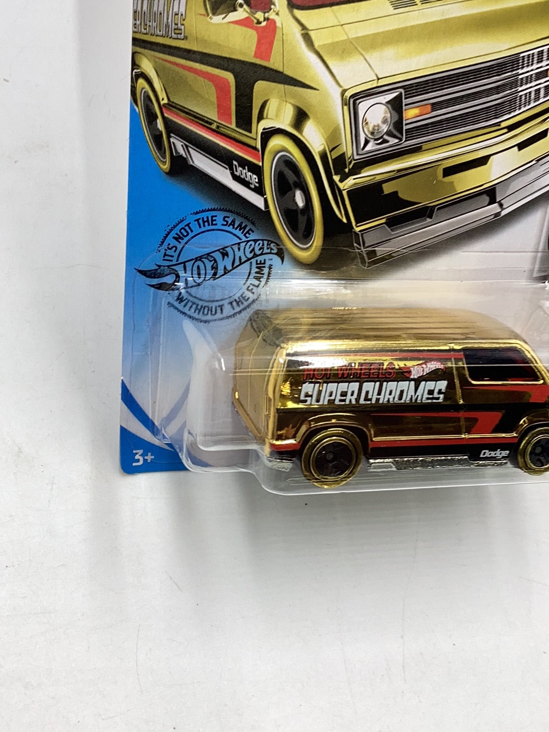 2019 Hot wheels #23 Custom 77 Dodge Van Gold 43D