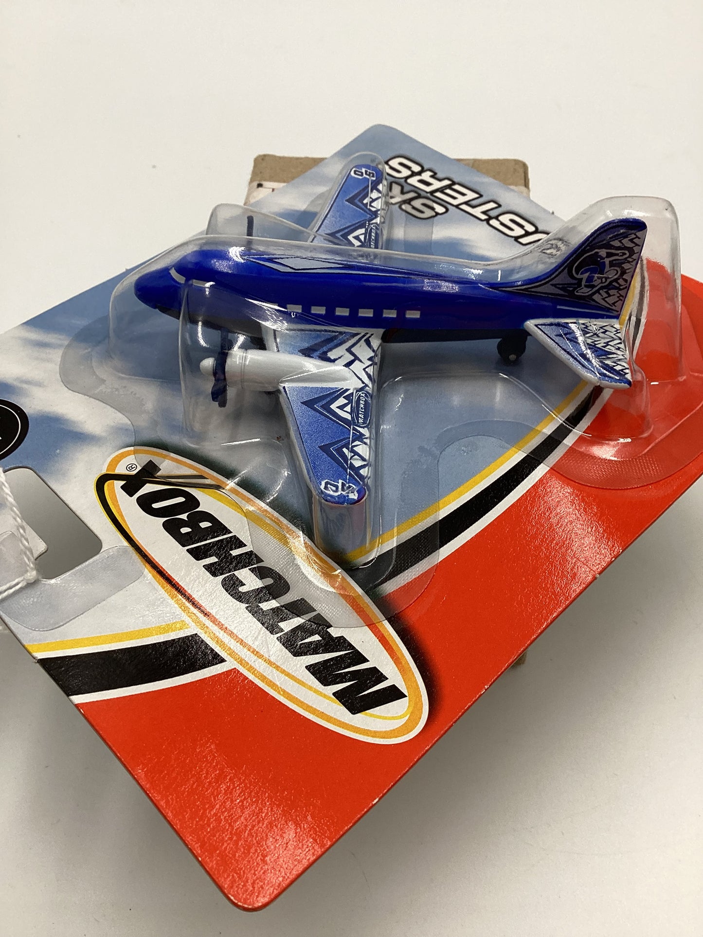 2004 Matchbox Skybusters 68982 Airliner Blue 114D