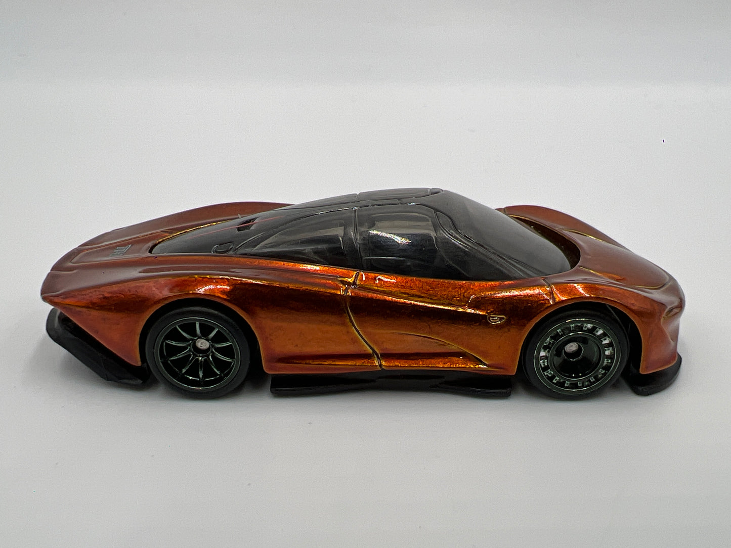 2025 Hot Wheels 1/64 Unspun Super Treasure Hunt McLaren Speedtail Orange Loose