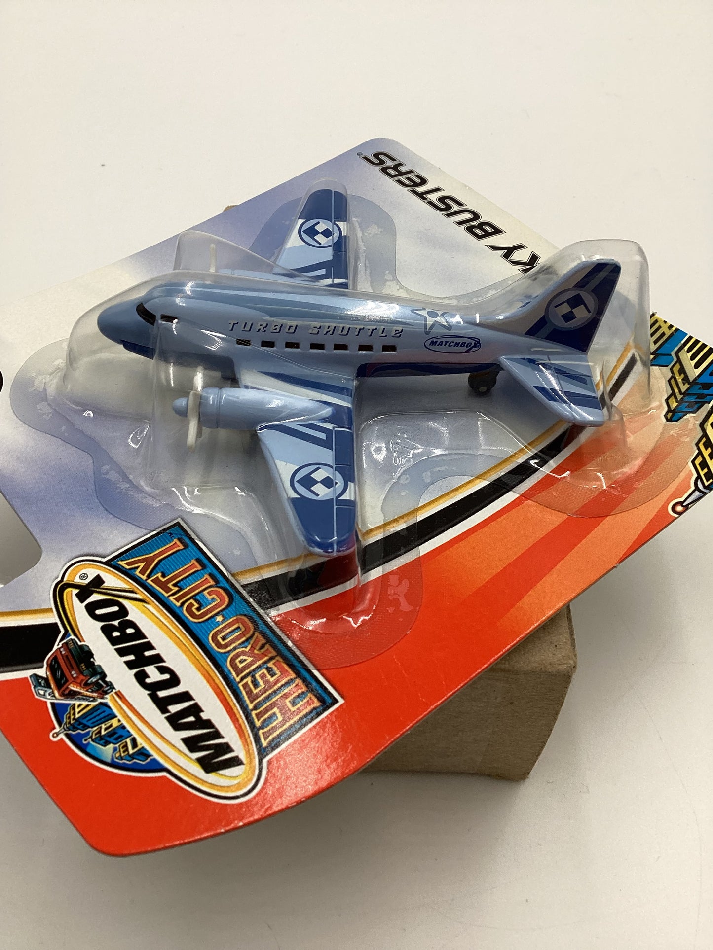 2003 Matchbox Skybusters 68982 Airliner Light Blue 114D