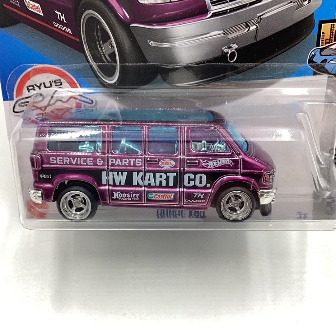 Hot Wheels Dodge Van 2022 Super Treasure Hunt authentic With Protector & Reg Mainline READ