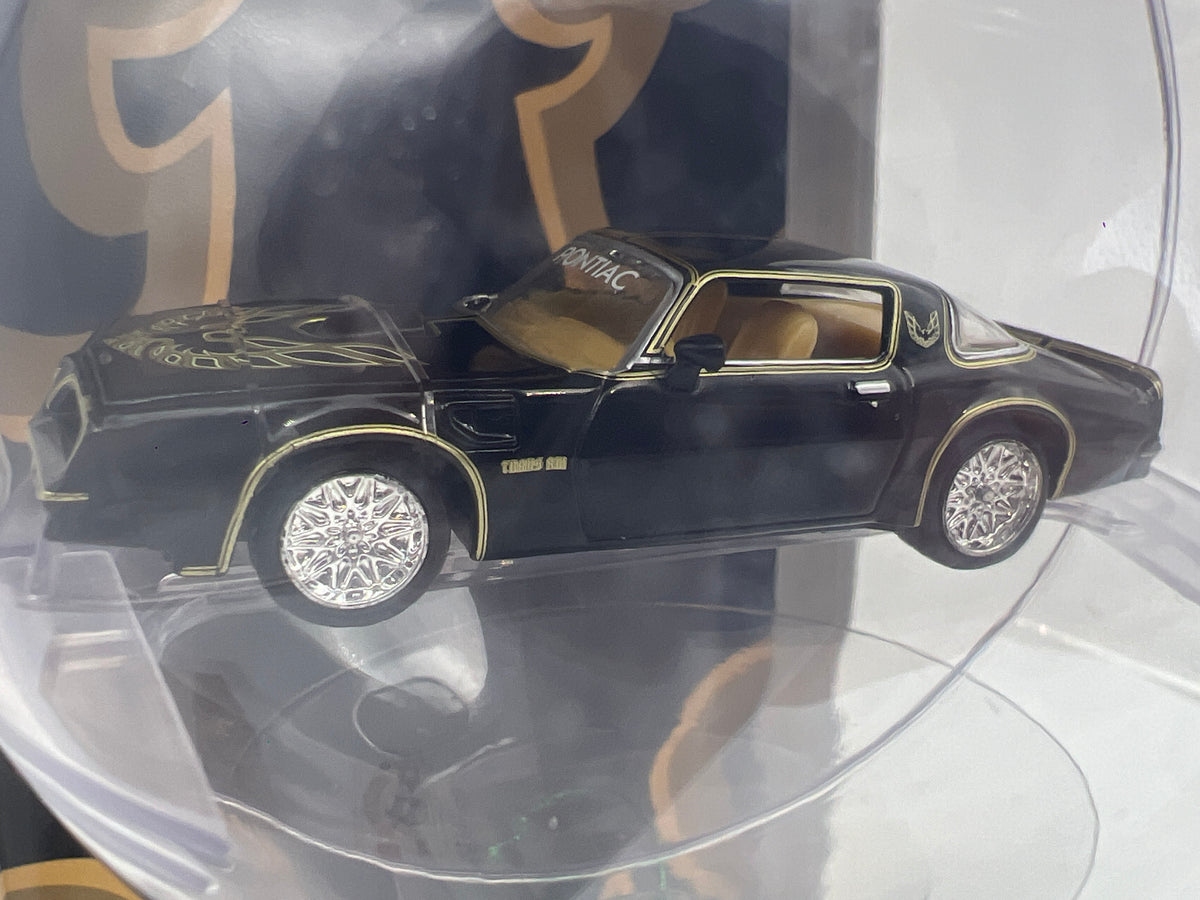 2026 M2 Machines Christmas Holiday Ornaments 2 Pack 1978 Pontiac Trans Am SE