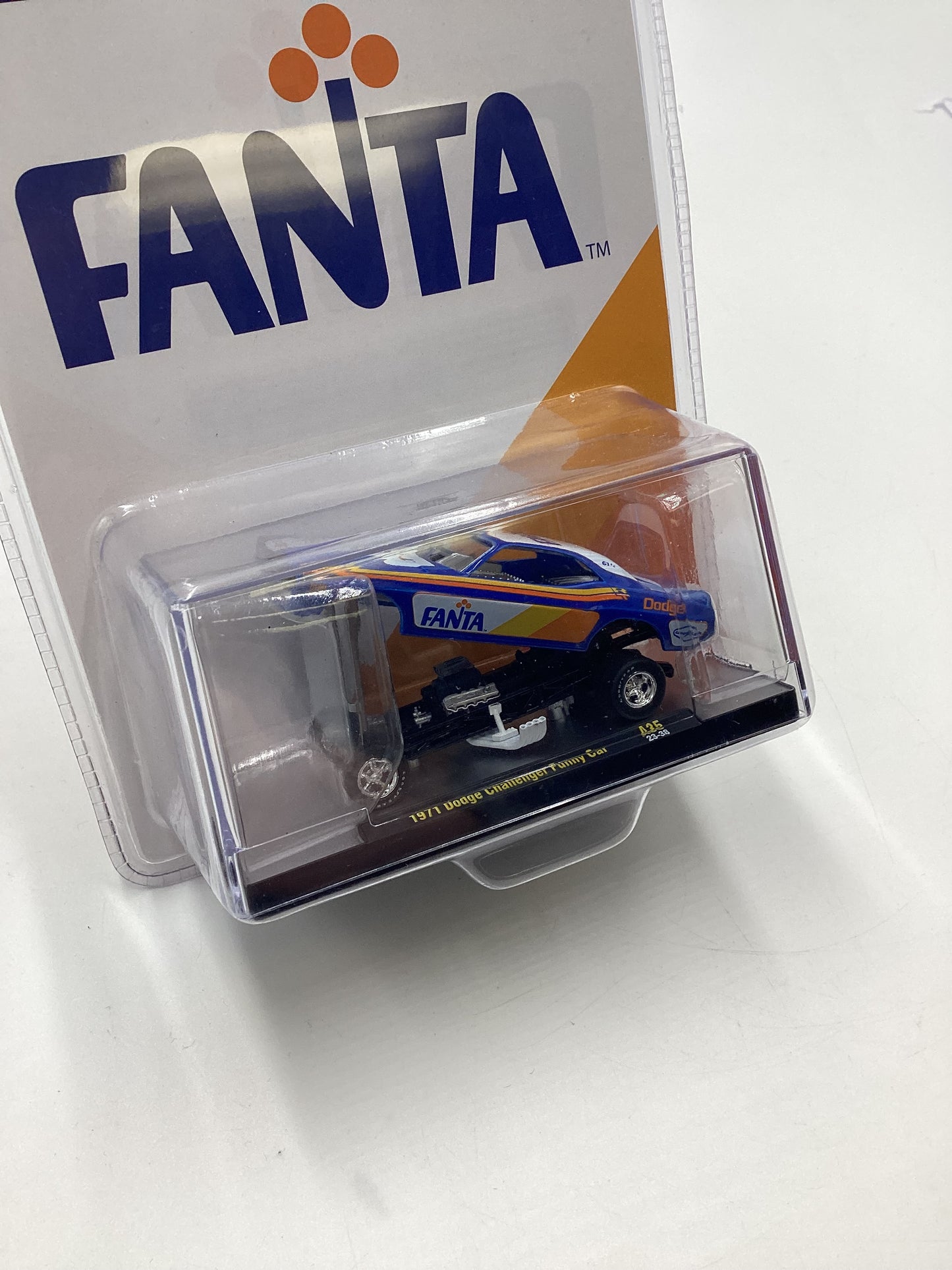 M2 MACHINES Fanta 1971 Dodge Challenger Funny Car Blue A35