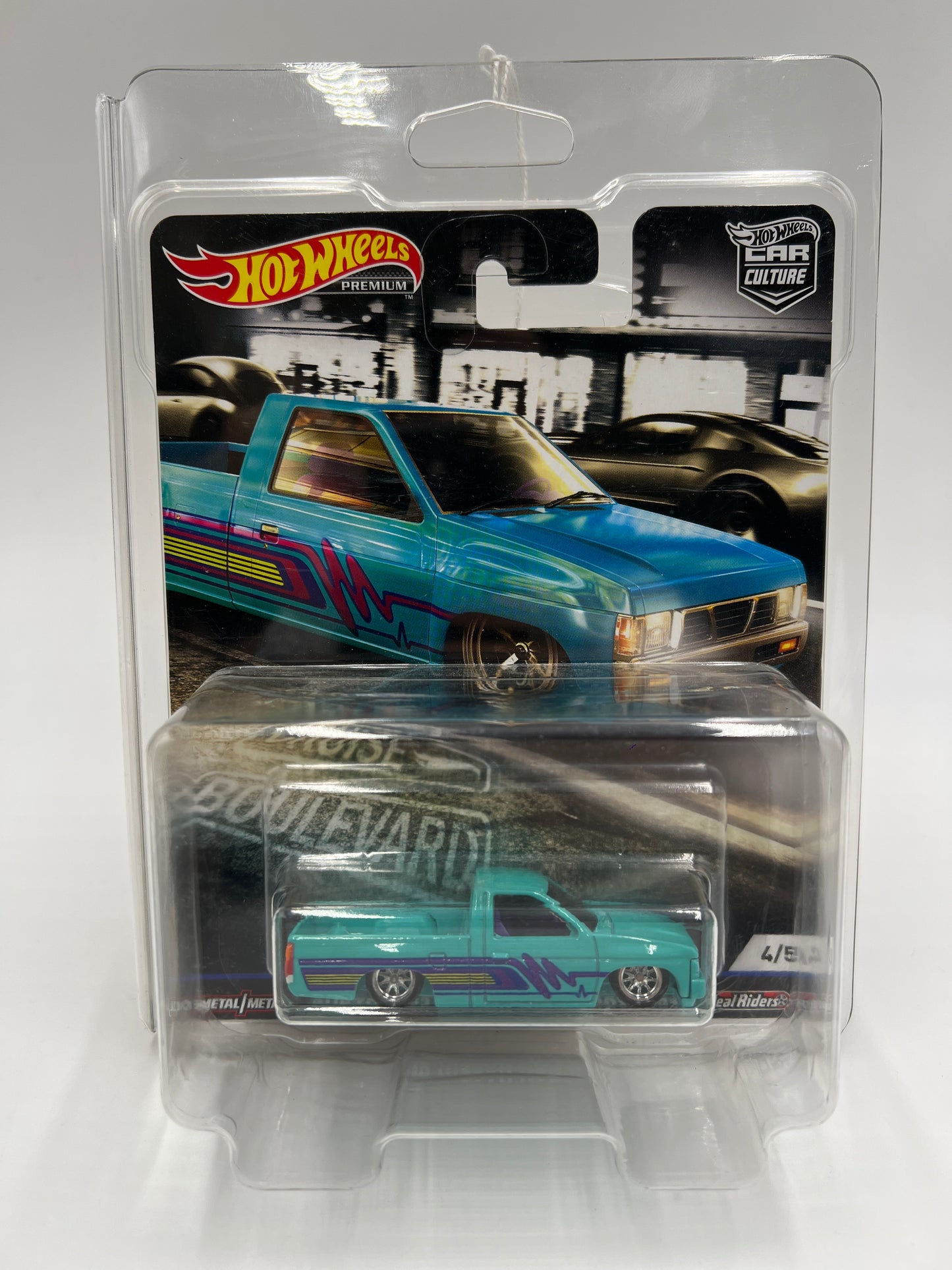 Hot Wheels Premium Cruise Boulevard #4 Custom 93 Nissan Hardbody D21 Light Blue W/Protector