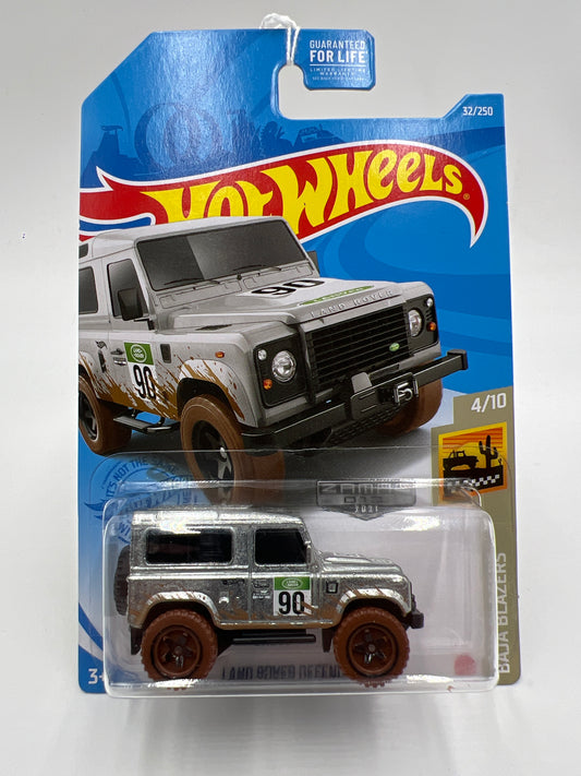 2021 Hot Wheels Walmart Exclusive Zamac 13 #32 Land Rover Defender 90