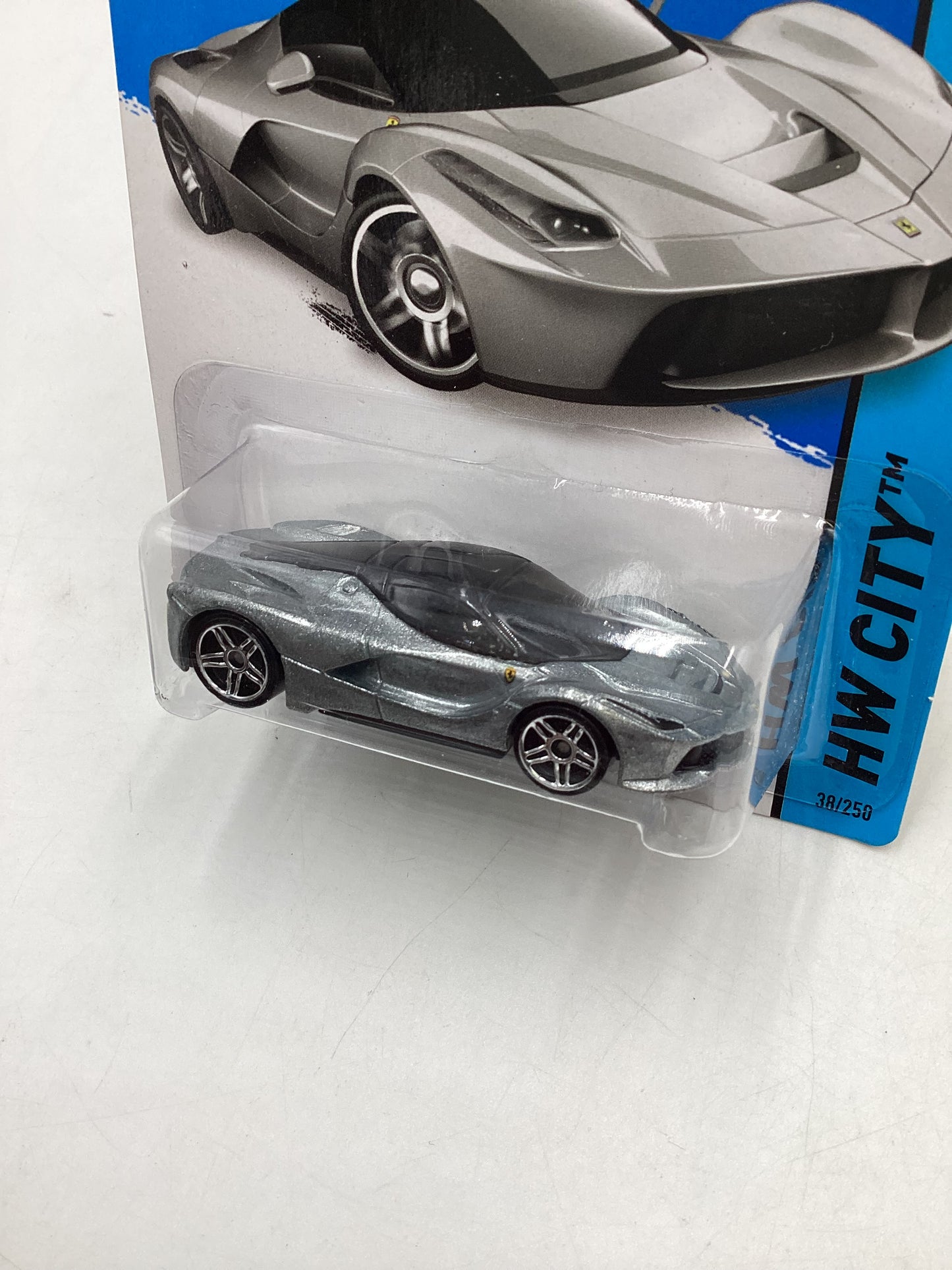 2014 Hot wheels #038 Laferrari Silver w/Protector