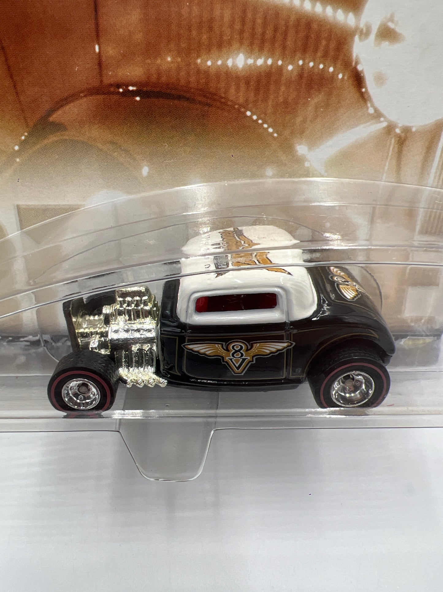 2002 Hot Wheels Auto Milestones 32 Ford Black/White SR