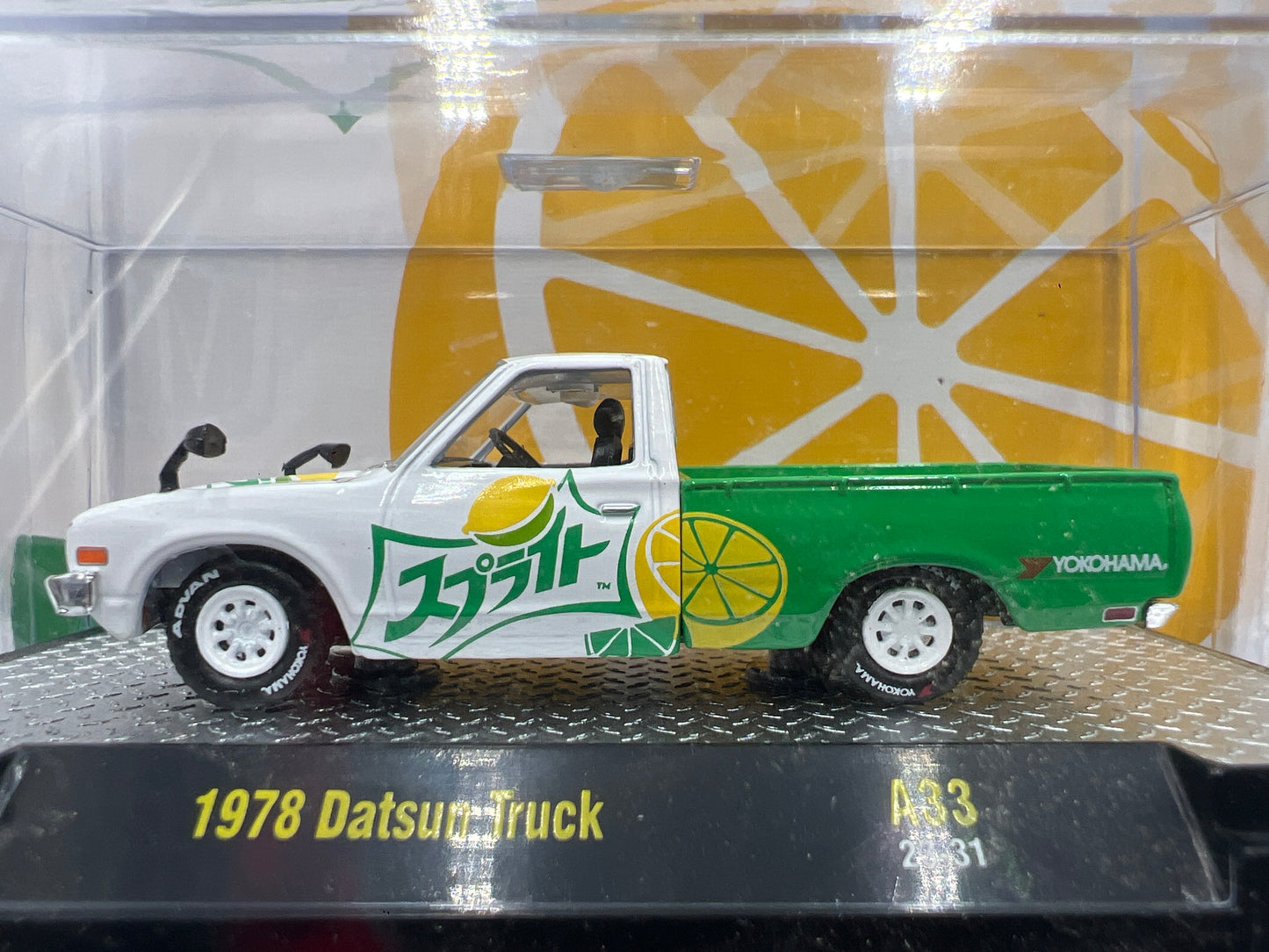 M2 Machines Sprite 1978 Datsun Truck White/Green A33 194E