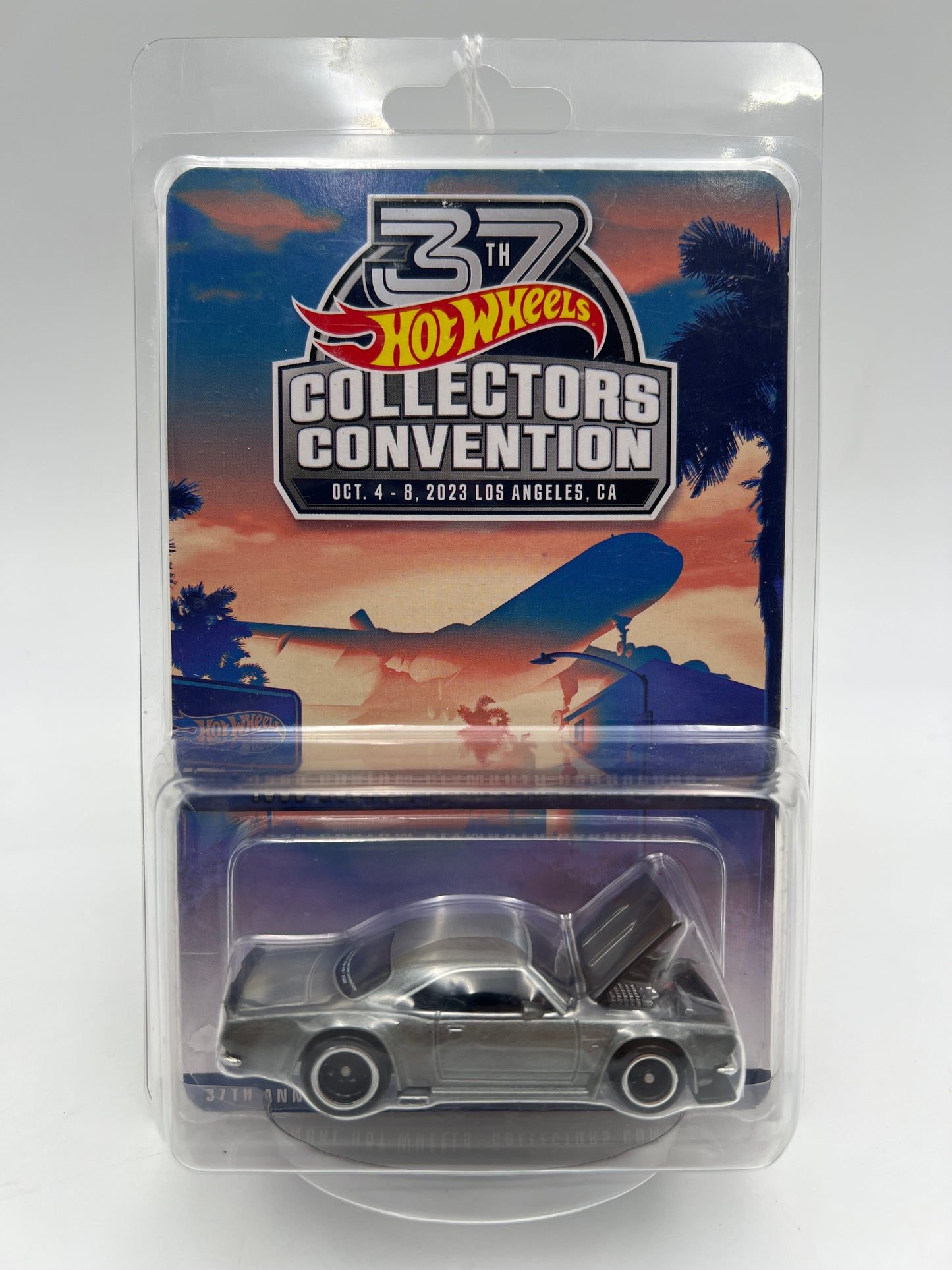 Hot Wheels 37th Collectors Convention 1968 Custom Plymouth Barracuda W/Protector See Desc
