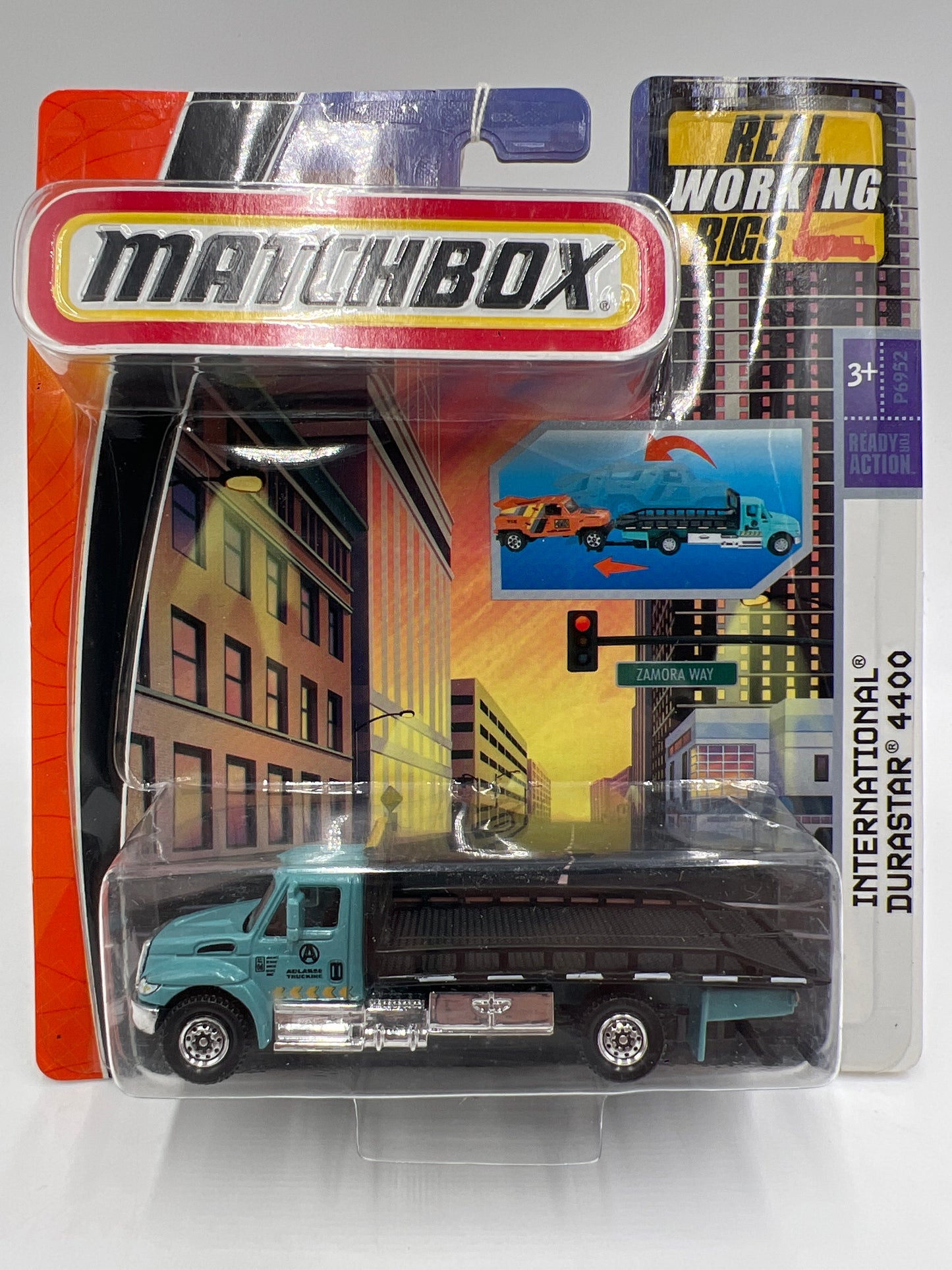 Matchbox Real Working Rigs International Durastar 4400 Blue 170B