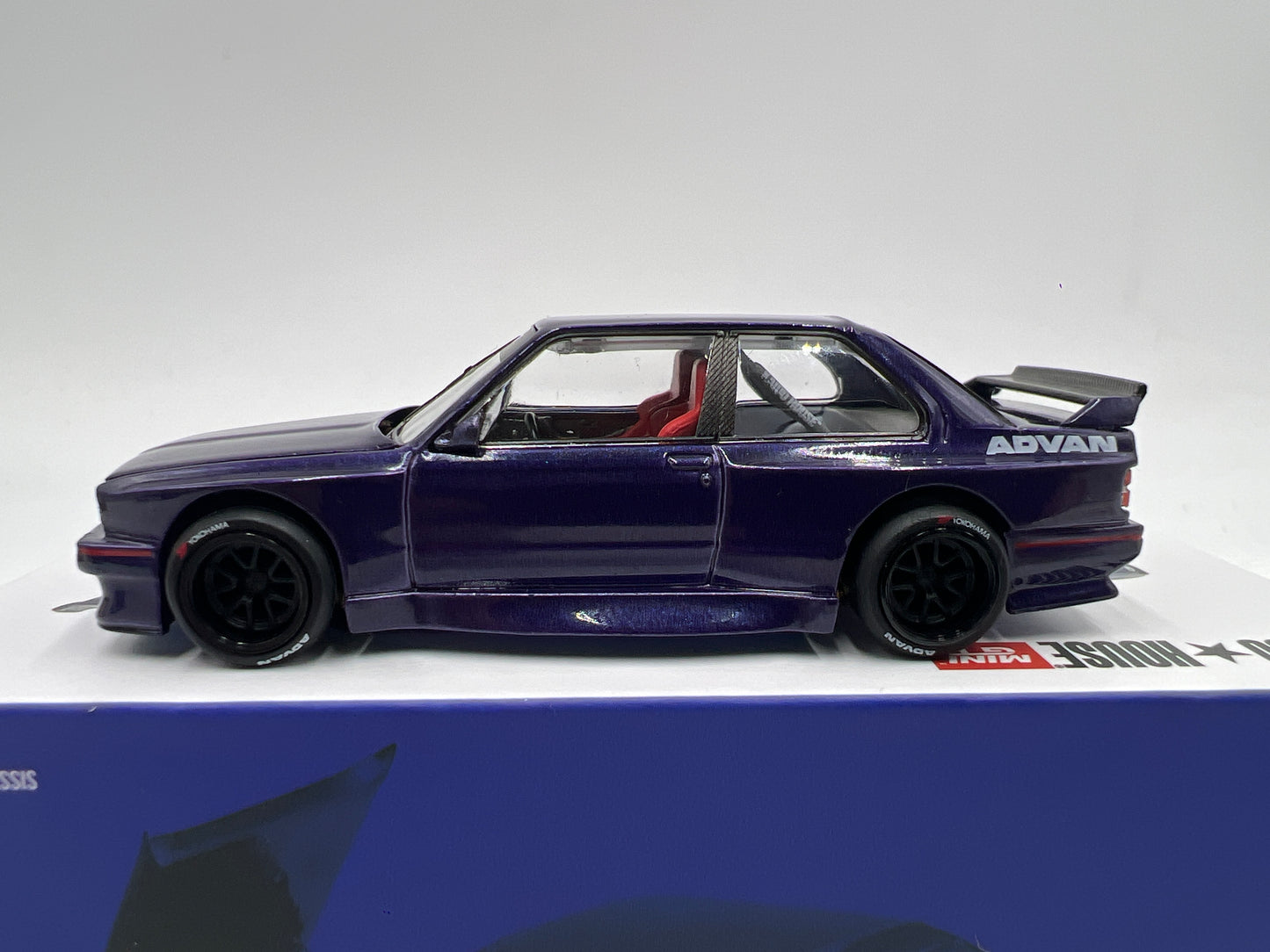 Mini GT Kaido House #216 KHM62 16 BMW M3 Kaido GT V2 Purple