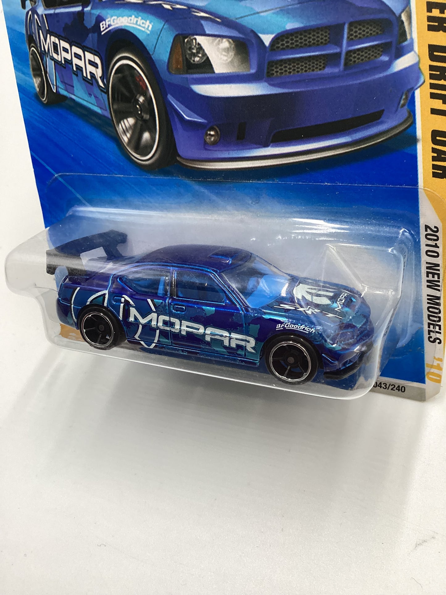 2010 Hot Wheels #043 Dodge Charger Drift Car Blue 38B