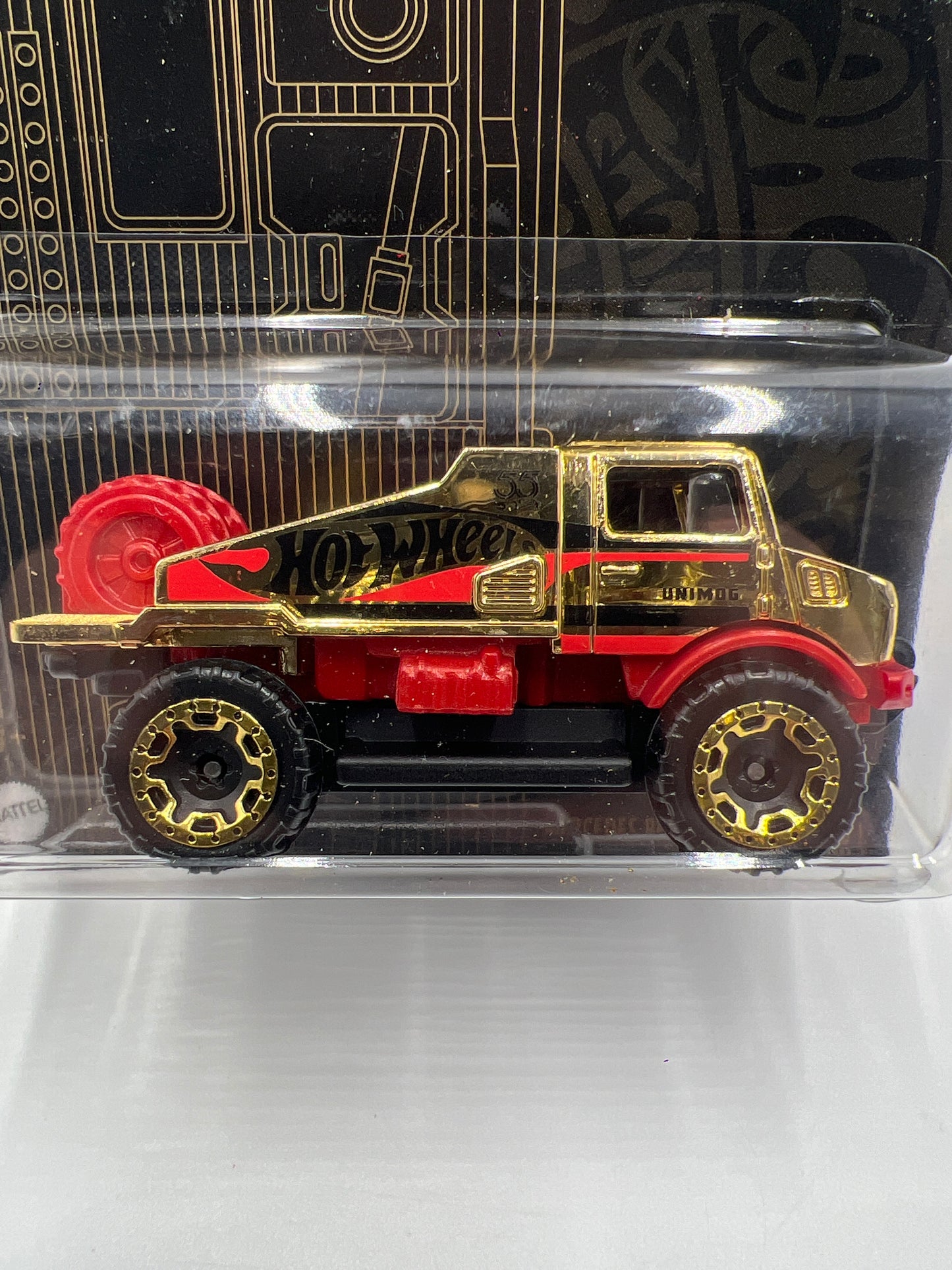 Hot Wheels 55th Anniversary Chase #3 Mercedes-Benz Unimog U 1300 L Gold SR