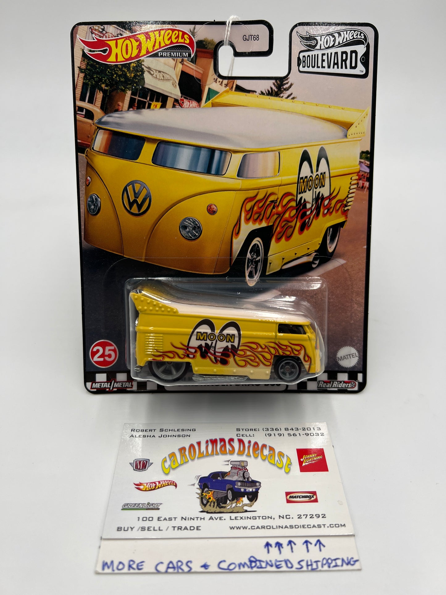 Hot Wheels Premium Boulevard #25 Volkswagen Drag Bus Mooneyes Yellow 262B