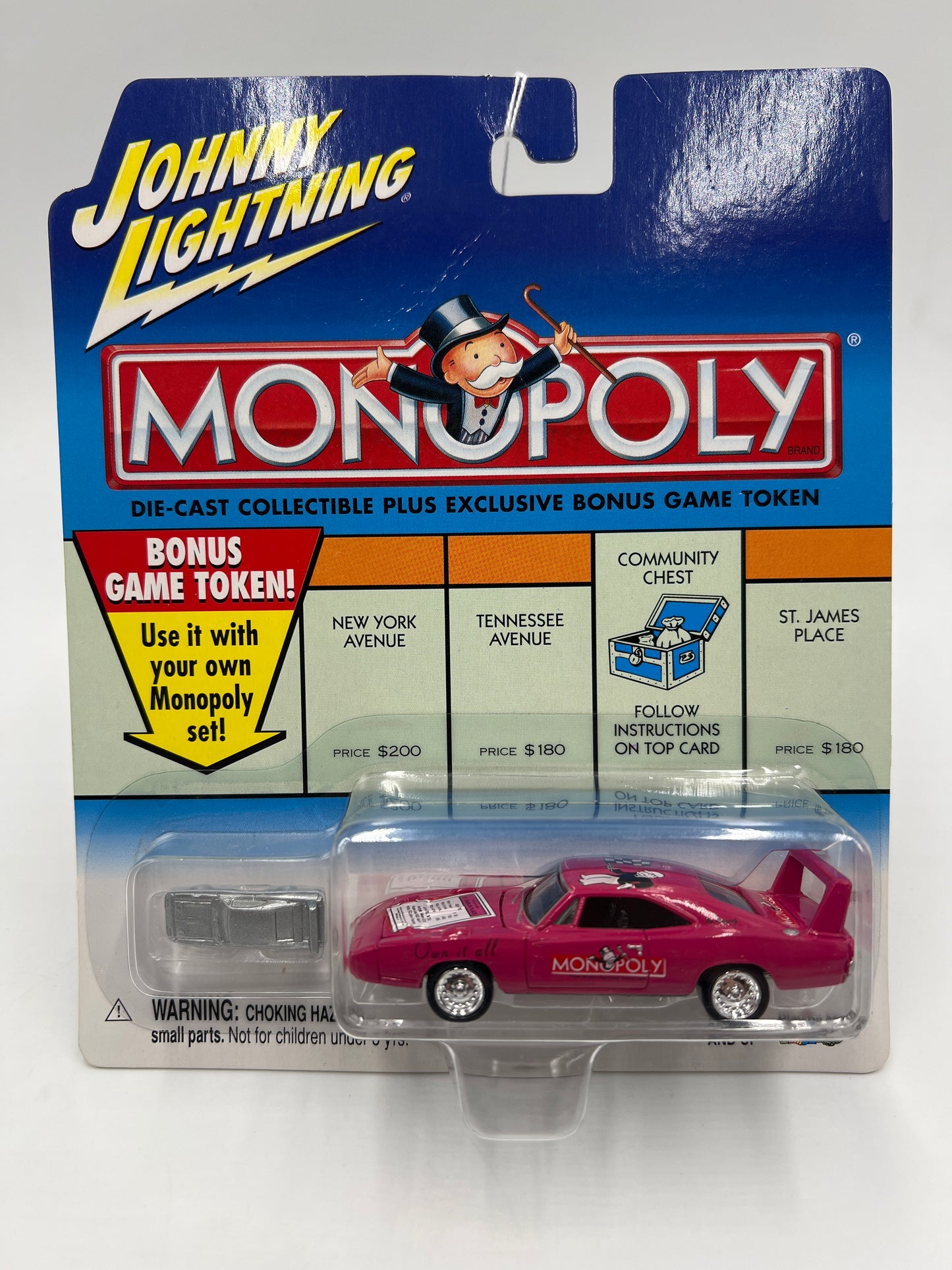 Johnny Lightning Monopoly 1969 Dodge Daytona Pink 230D