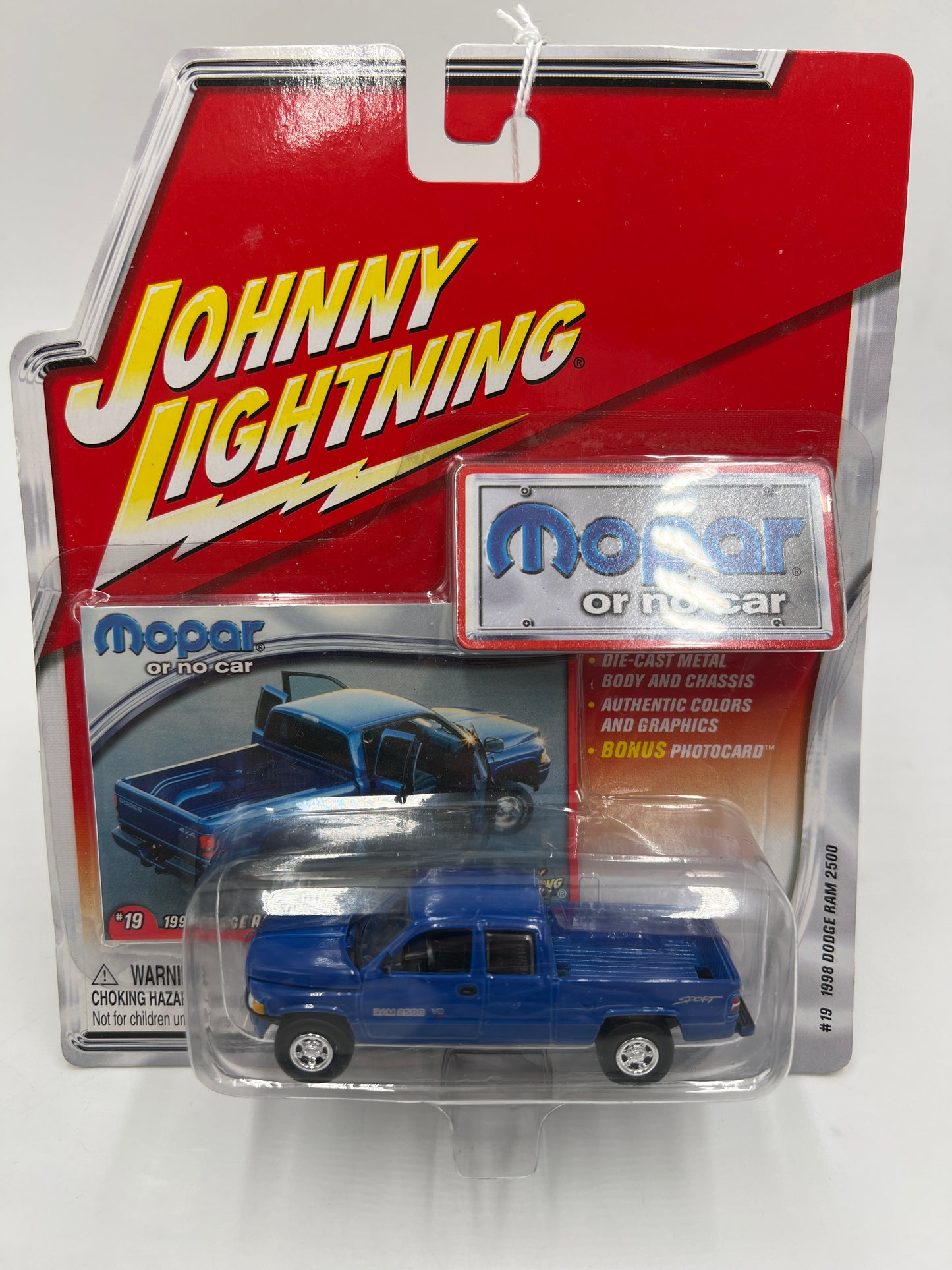 Johnny Lightning Mopar Or No Car #19 1998 Dodge Ram 2500 Blue