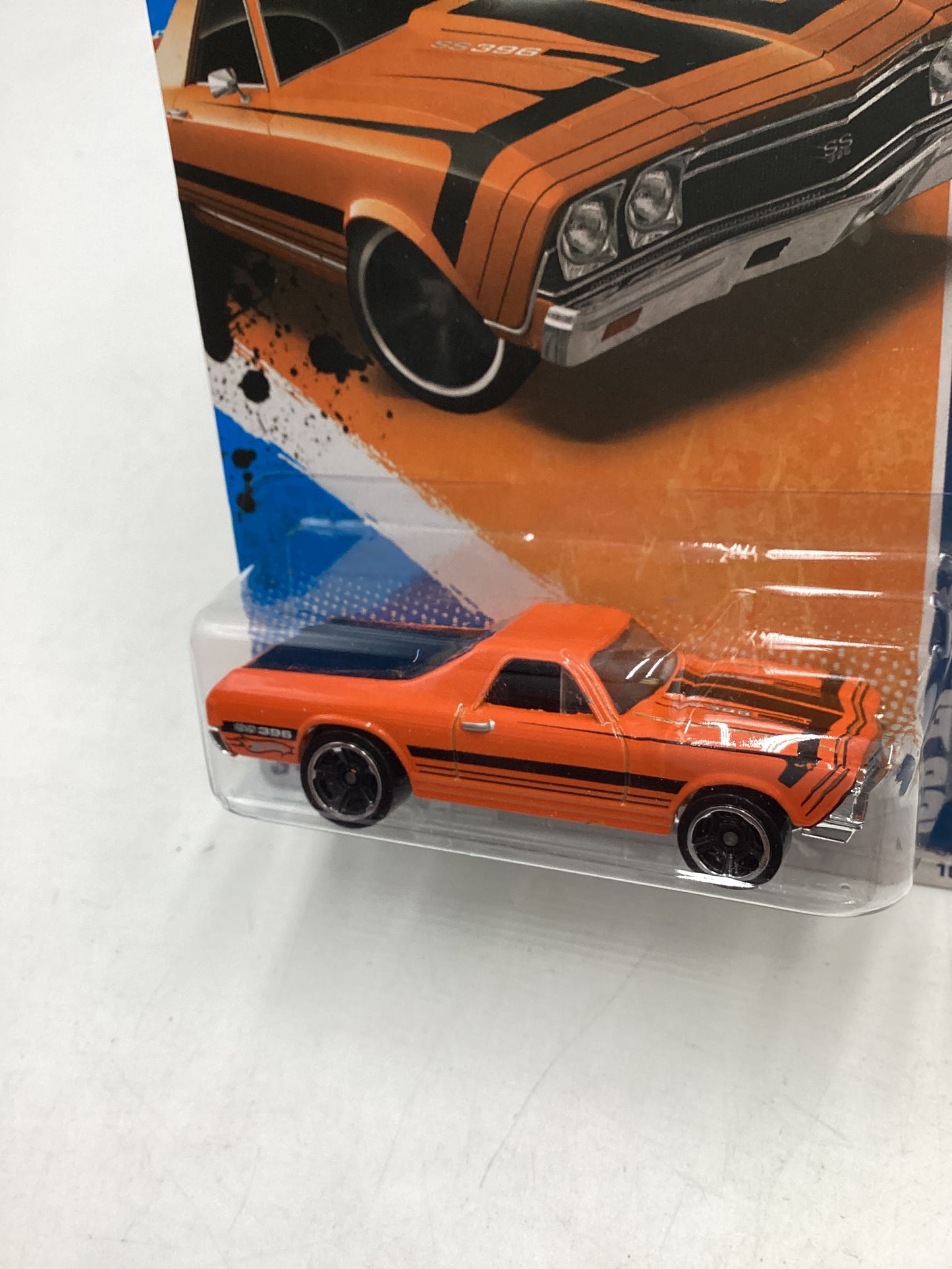 2011 Hot wheels #104 68 El Camino Orange 7i