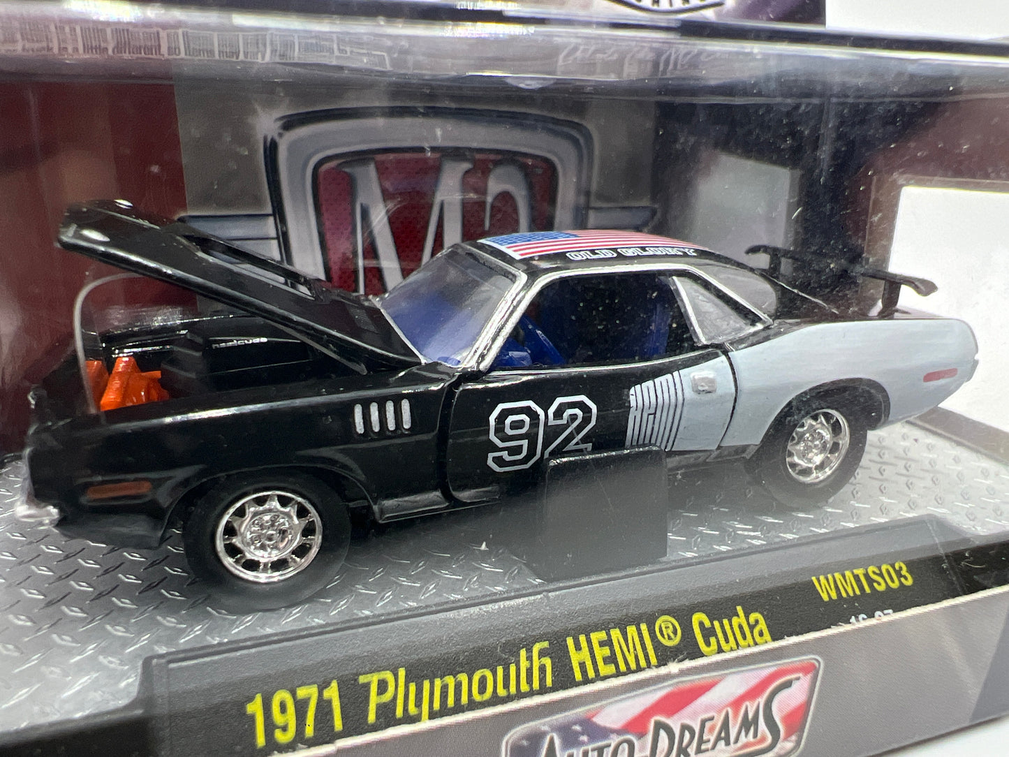 M2 Machines Walmart Exclusive Auto-Dreams 1971 Plymouth Hemi Cuda Black WMTS03