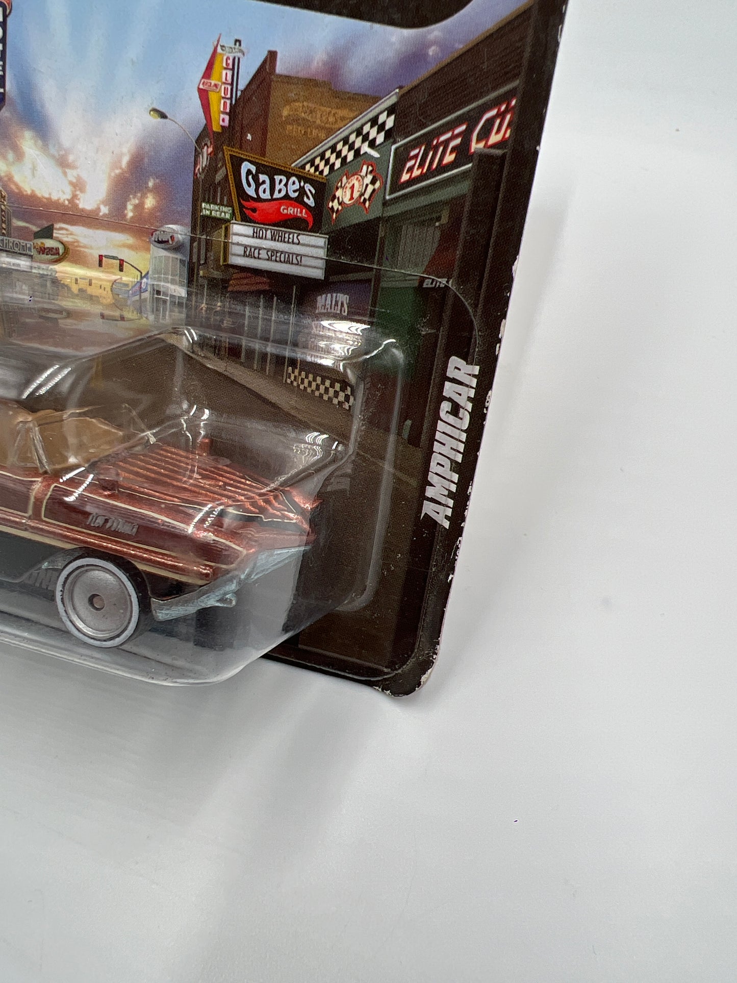 Hot Wheels Premium Boulevard Underdogs Amphicar Brown Bad Card 235Q